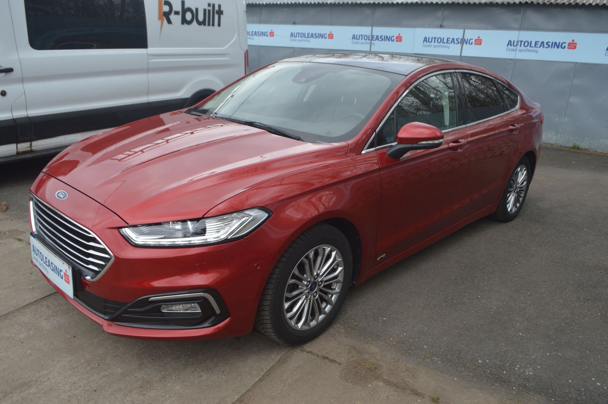 Ford Mondeo, 2,0/140kW AWD AT8 WEBAST KAMER - fotka 3