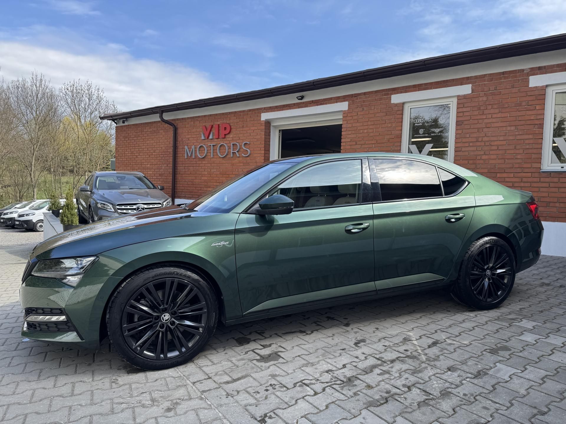 Škoda Superb, 2.0TSi-DSG-4x4-206KW-L&K-ČR - fotka 2