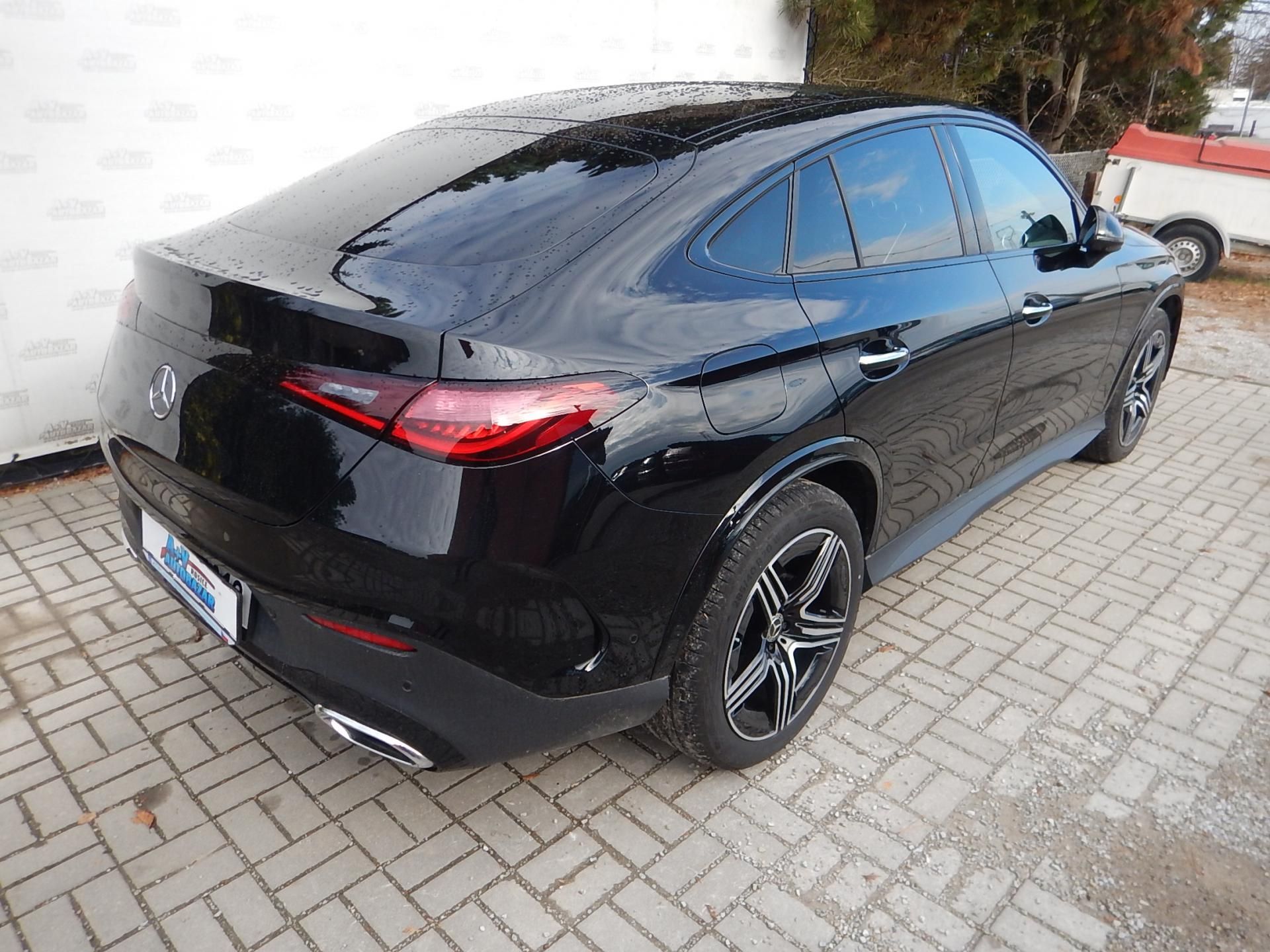 Mercedes-Benz GLC, 220 D 4MATIC, ČR - fotka 4