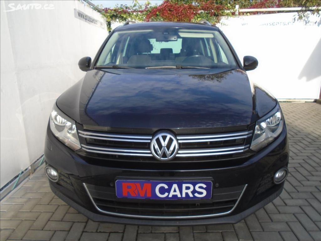 Volkswagen Tiguan, 1,4 TSi, 90kW *SERVISNÍ KNIHA* - fotka 2