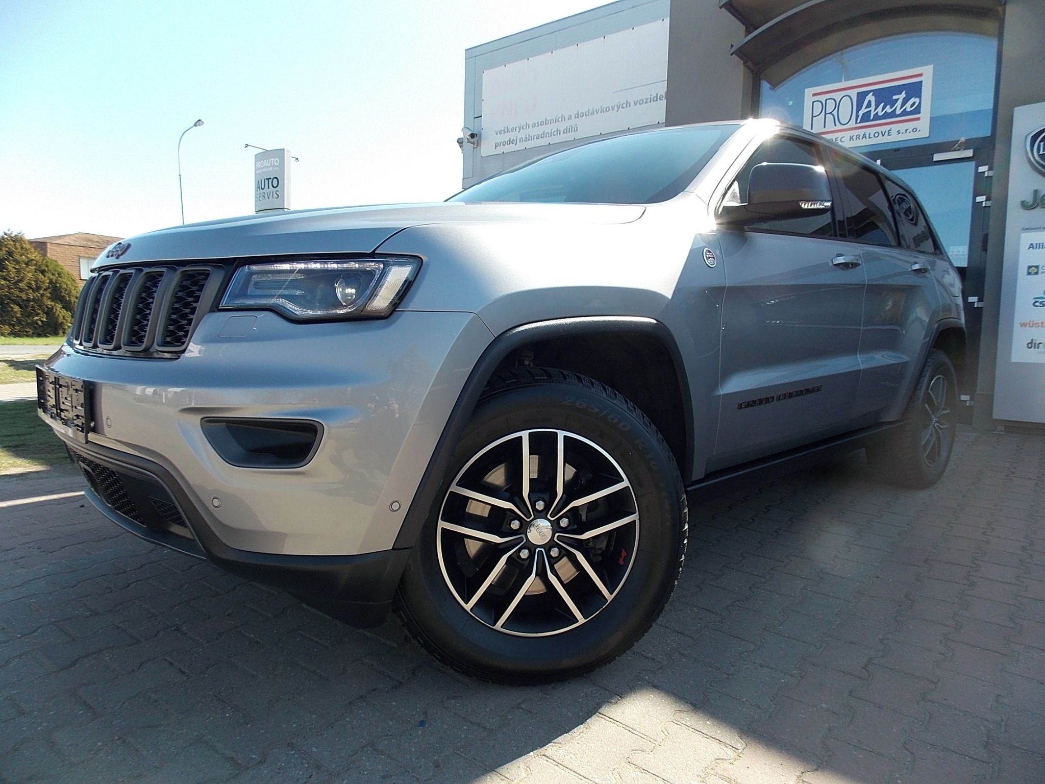 Jeep Grand Cherokee, Traihawk 3,0 V6 CRD, ČR, DPH! - fotka 3