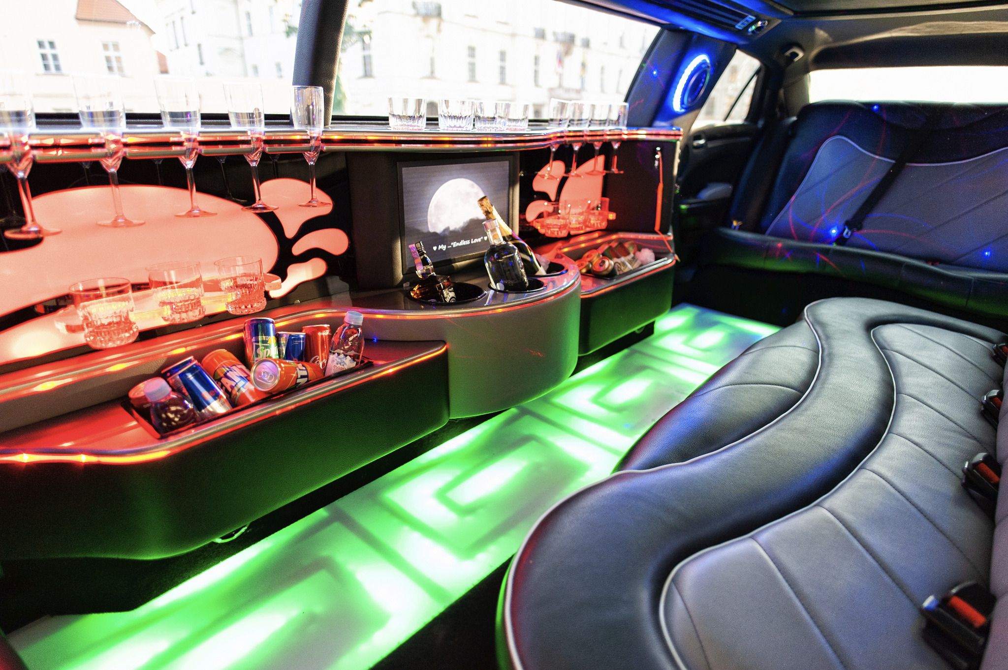 Lancia Thema, Stretch Limousine, Dlouha Limo - fotka 3