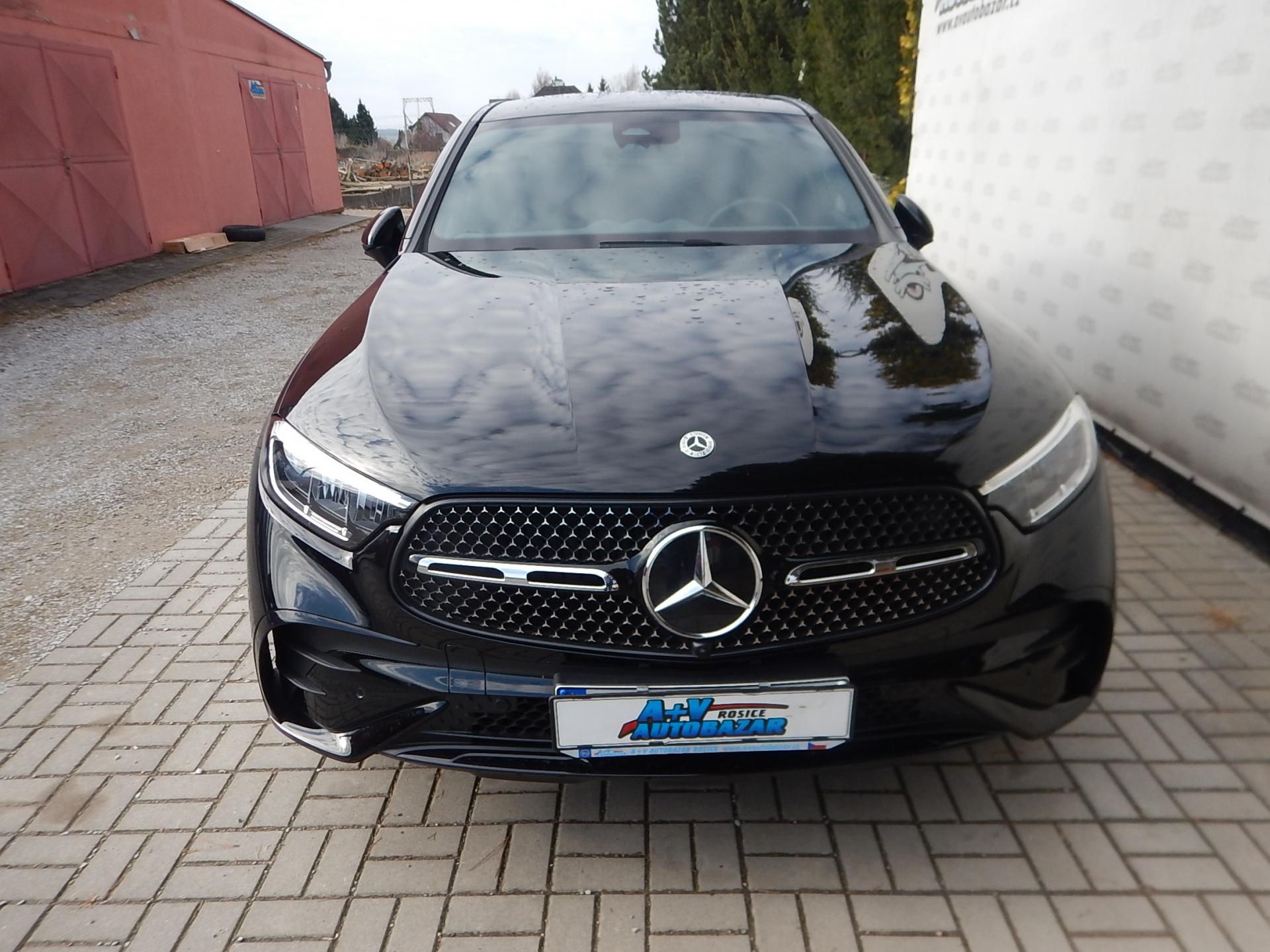 Mercedes-Benz GLC, 220 D 4MATIC, ČR - fotka 3