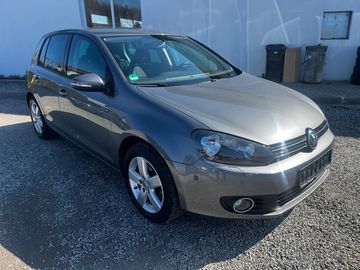 1.2 TSi TEAM Top Stav
