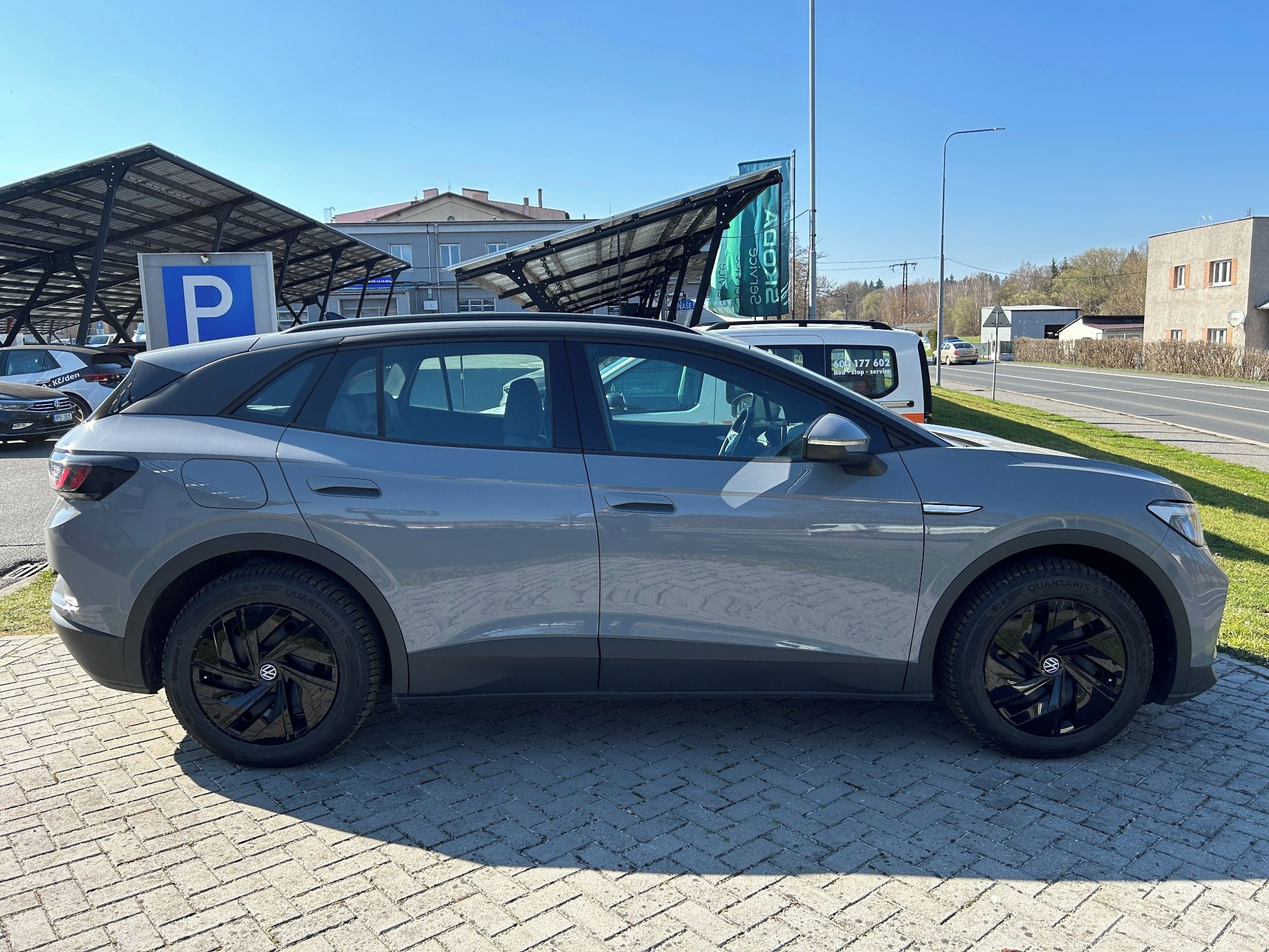 Volkswagen ID.4, Pure 109kw, 52kwh - fotka 4