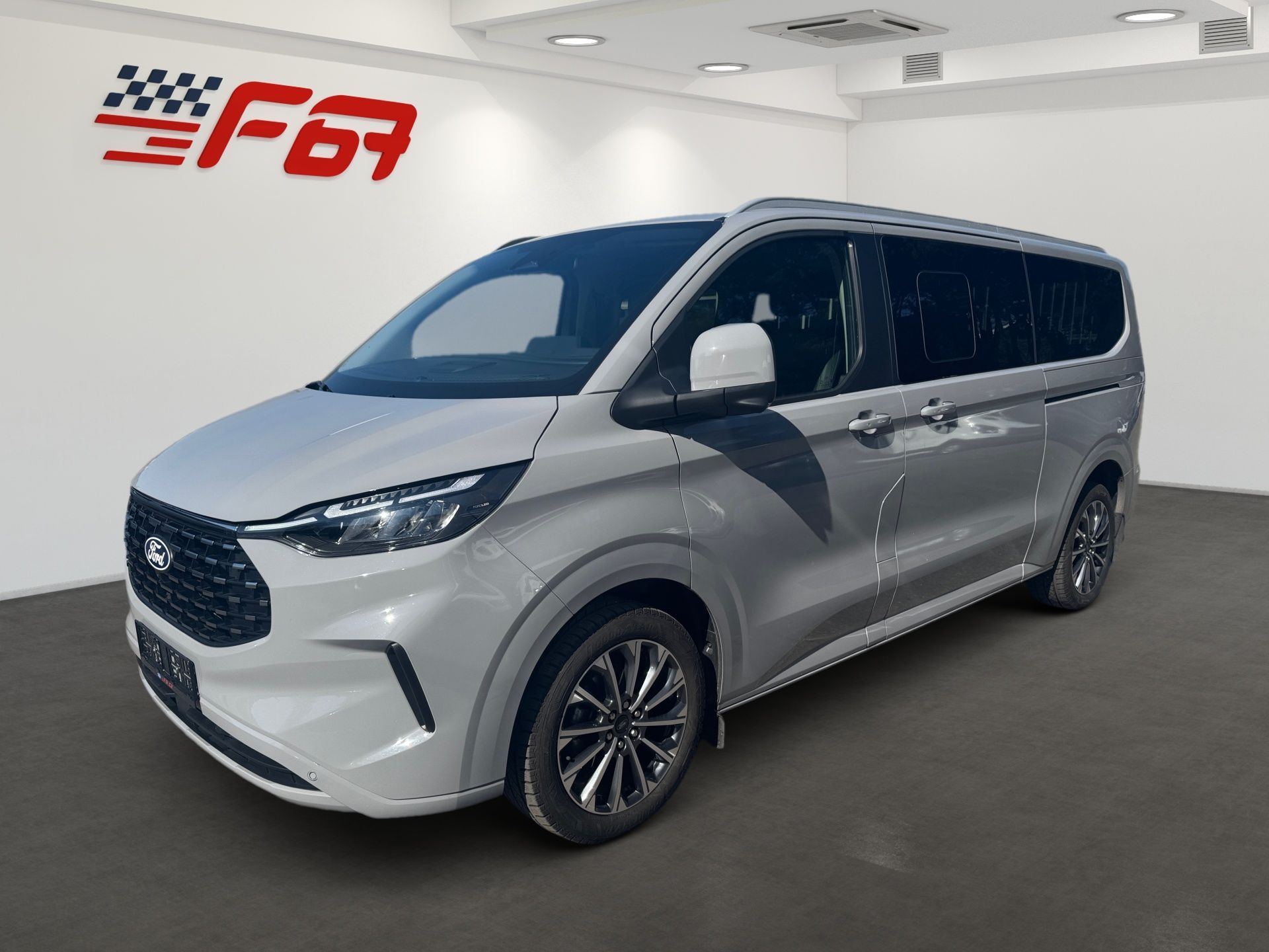 Ford Tourneo Custom, ..TITANIUM X CZ AUT. ZÁRUKA od