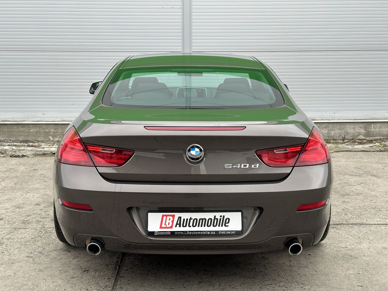 BMW Řada 6, 640d Coupé 8AT 230kW Head-Up A - fotka 5