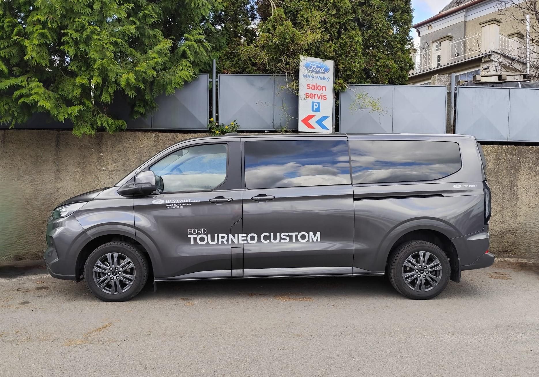 Ford Tourneo Custom, 2.0 EcoBlue, 8st.aut., L2