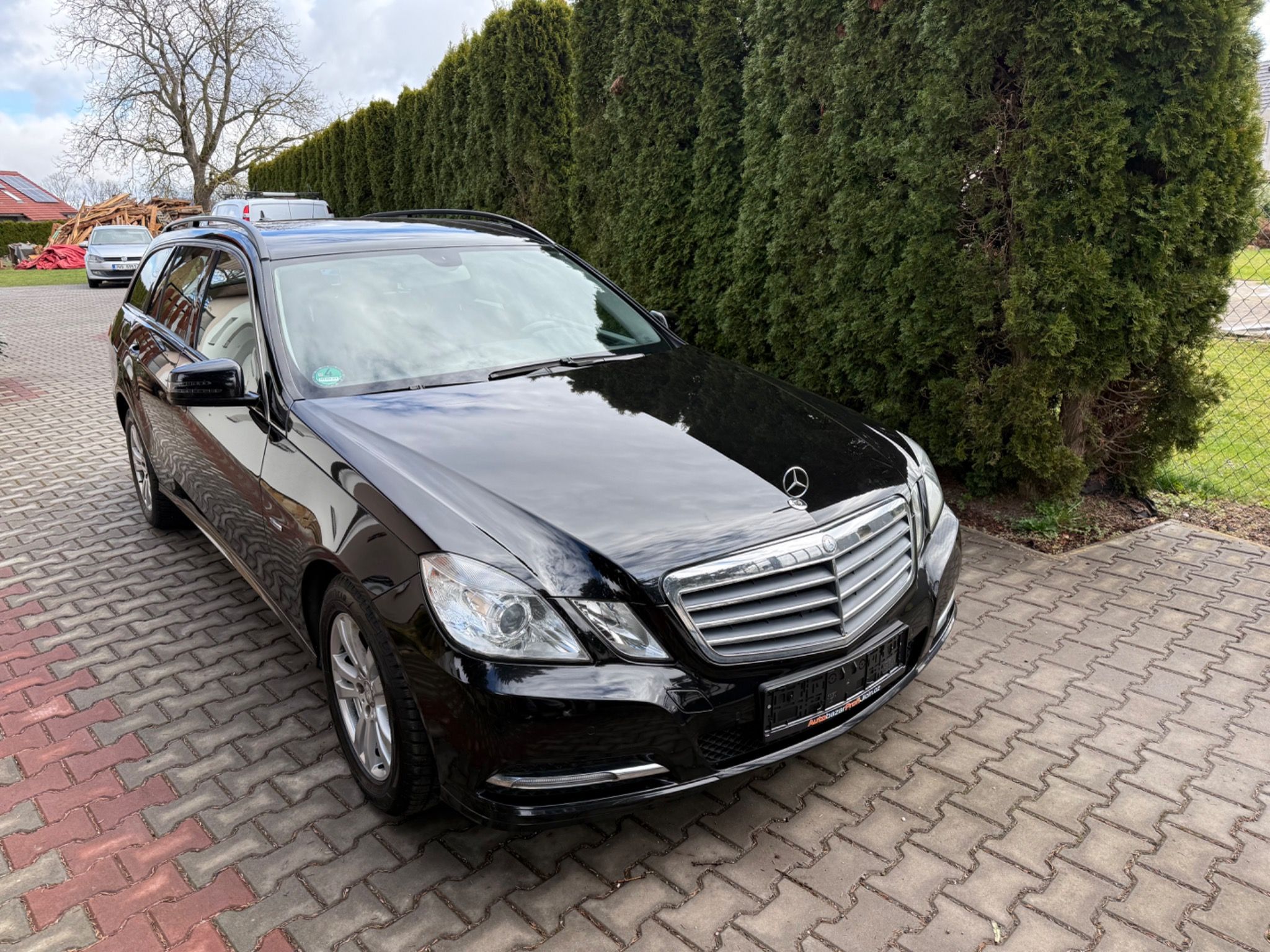 Mercedes-Benz Třídy E, E 200/ 1,8i , Tažné , combi - fotka 3