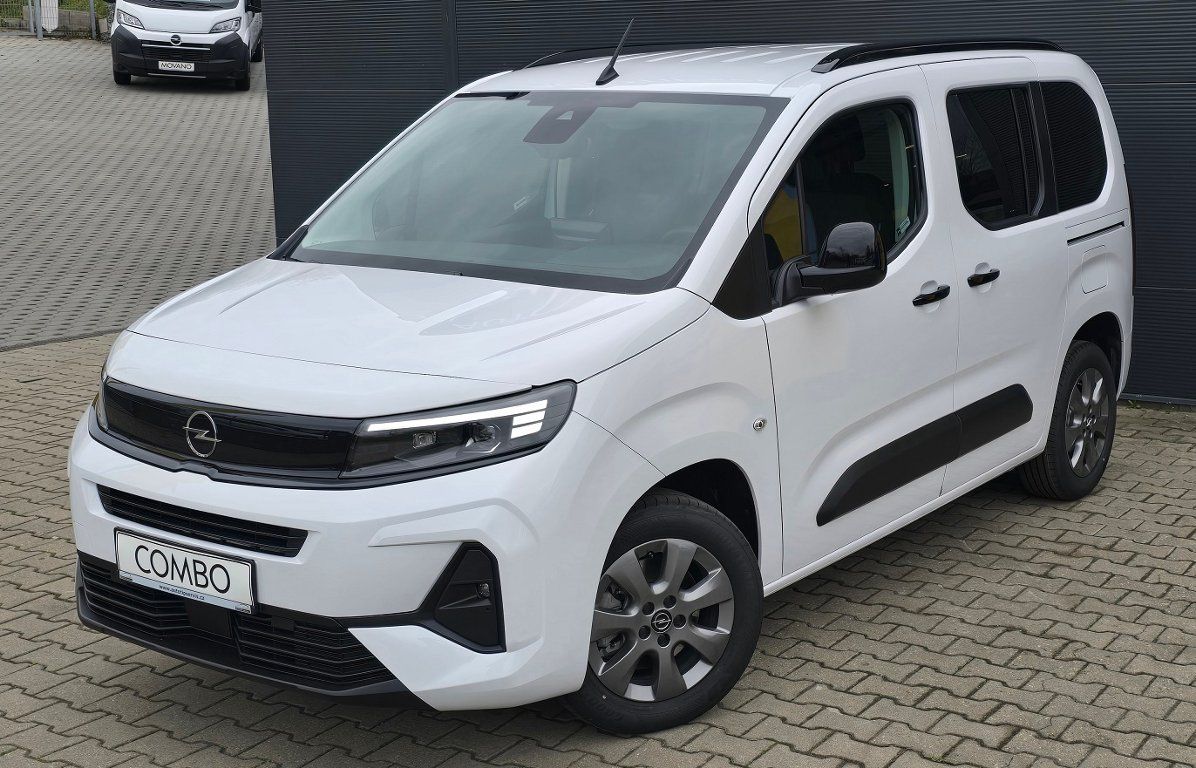Opel Combo, Edition Plus 1.2 Turbo (81kW)