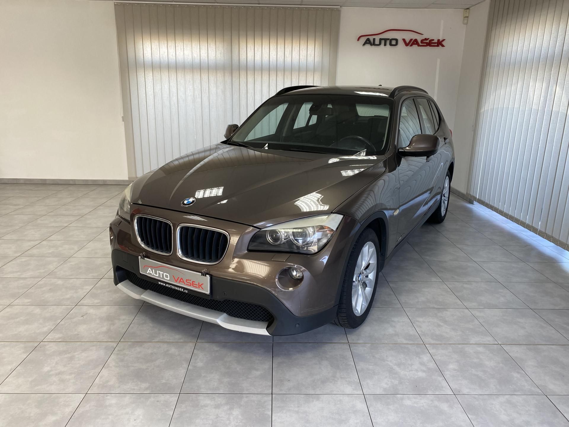 BMW X1, 2.0D  XDRIVE MAN ČR TZ - fotka 5