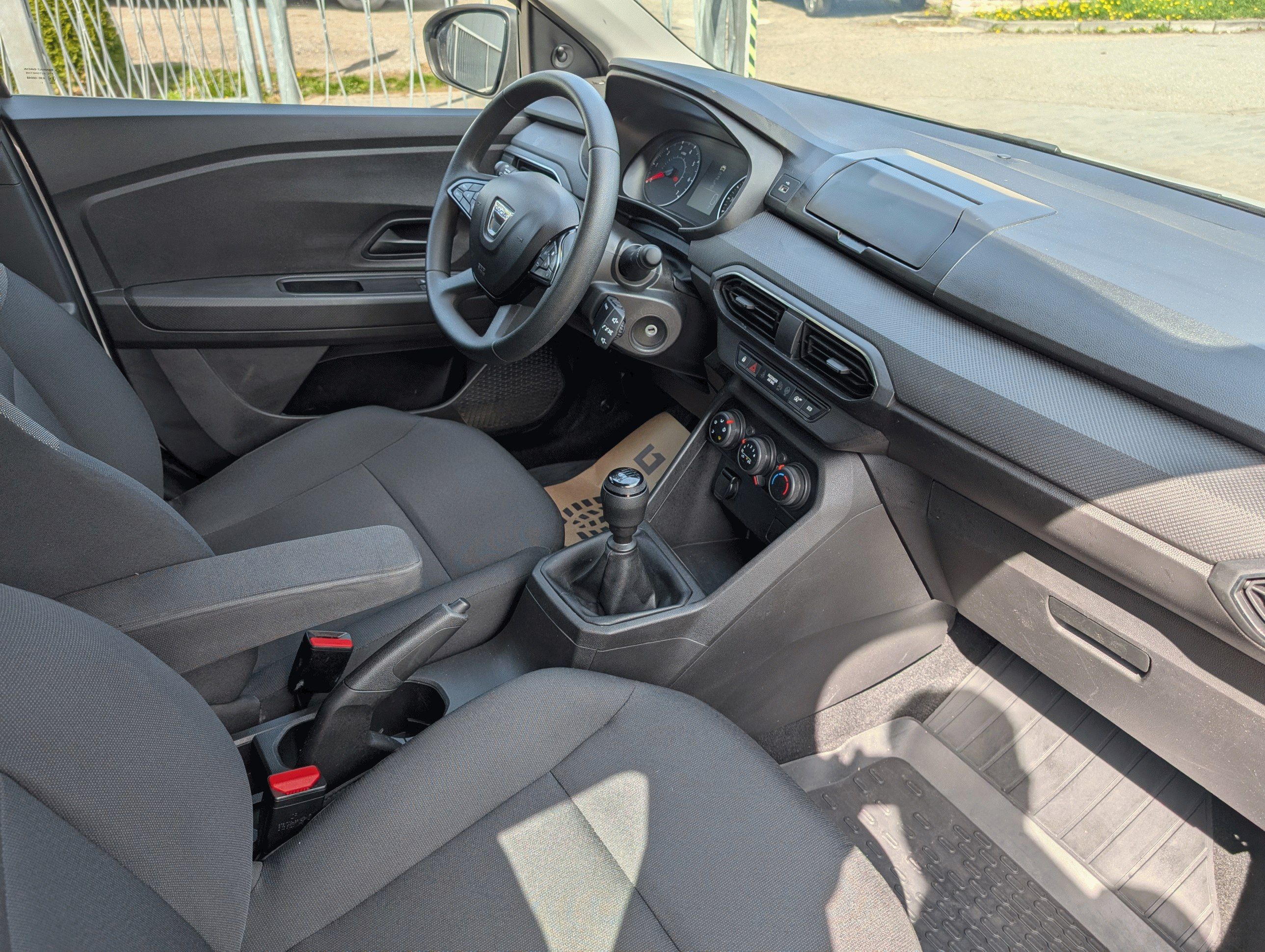 Dacia Sandero, Essential TCe100 LPG - fotka 3