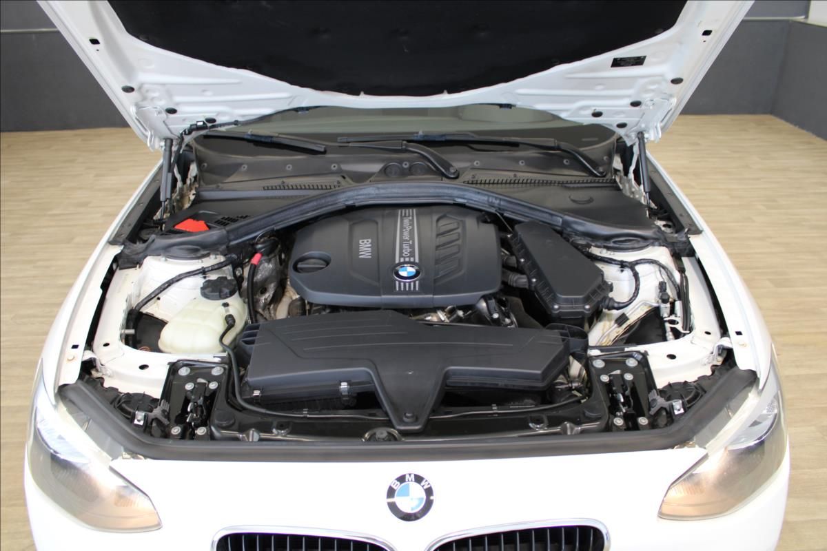 BMW Řada 1, 118d*Manuál*Sport*Digiklima* - fotka 5