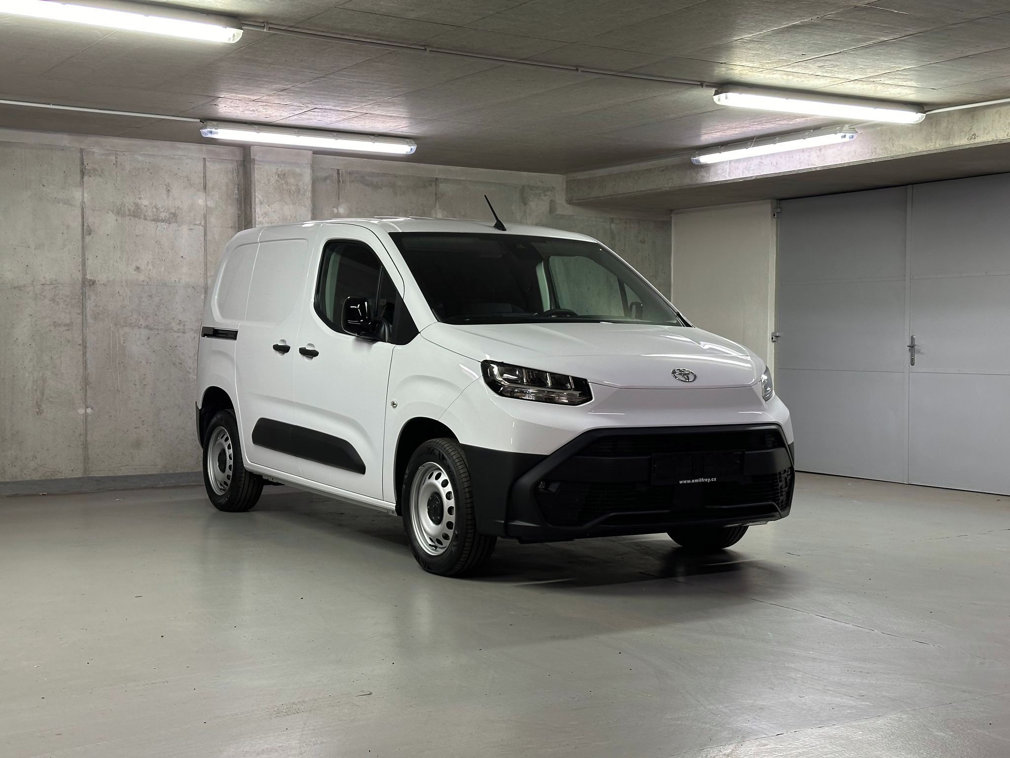 Toyota Proace City, Panel Van 1,5D 100k Short - fotka 3