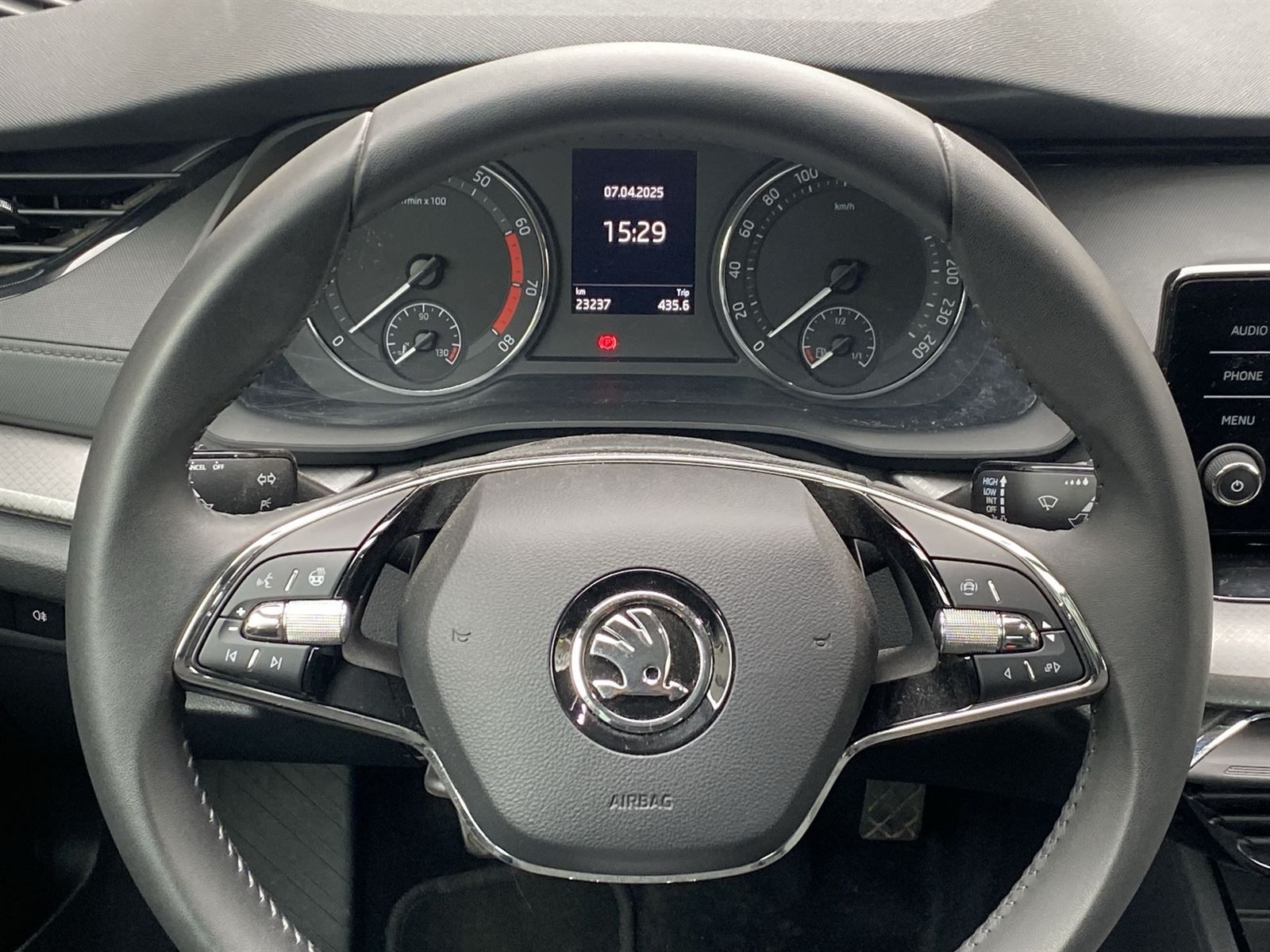 Škoda Octavia, 1.5 TSI Ambition - fotka 6