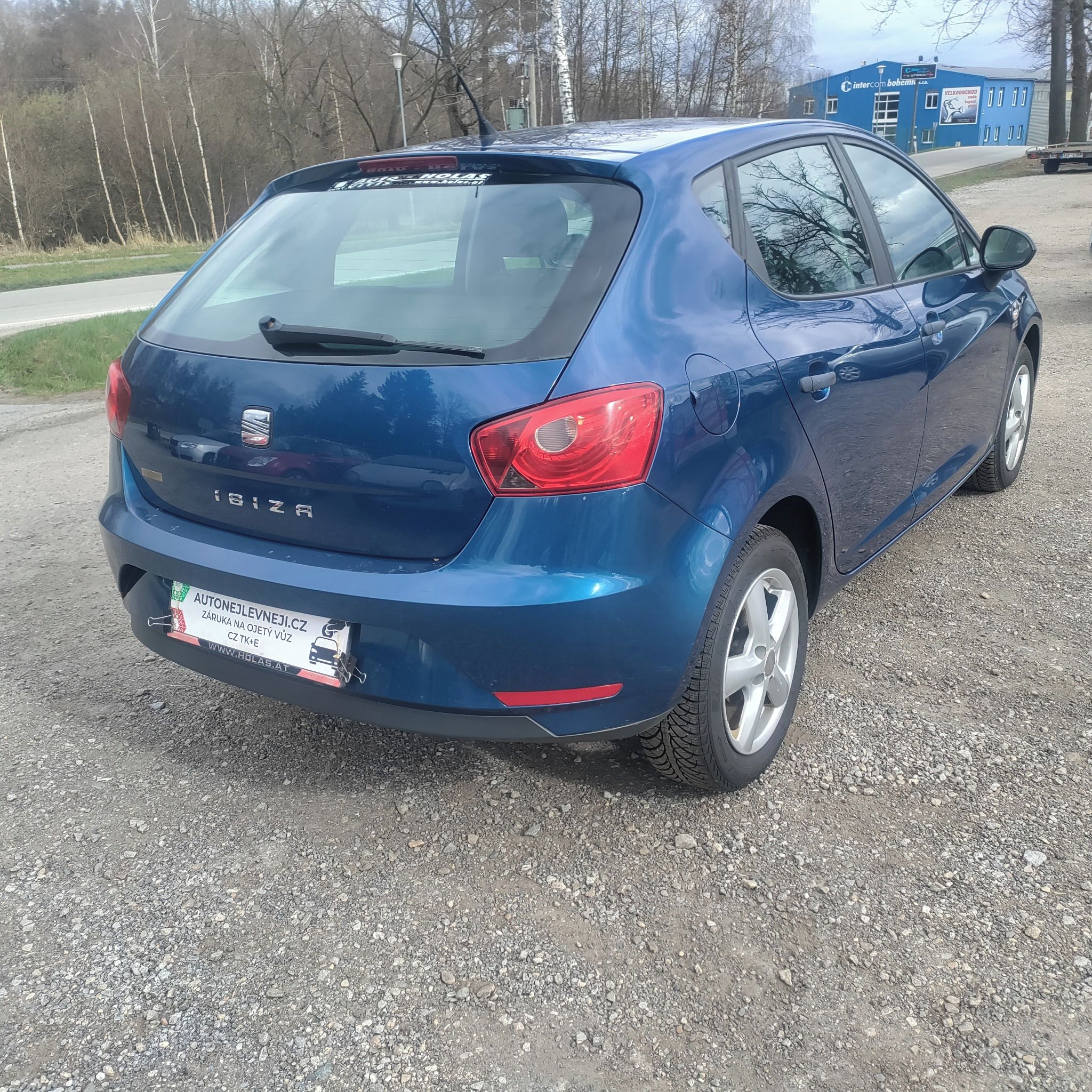 Seat Ibiza, KRÁSNÁ,65KM,SERVISKA,1MAJ71LET - fotka 4