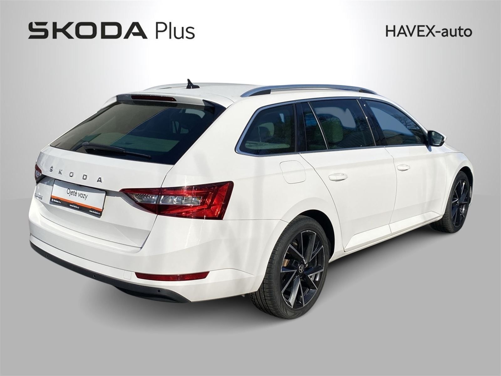 Škoda Superb, Combi 2.0 TDI Style - fotka 2