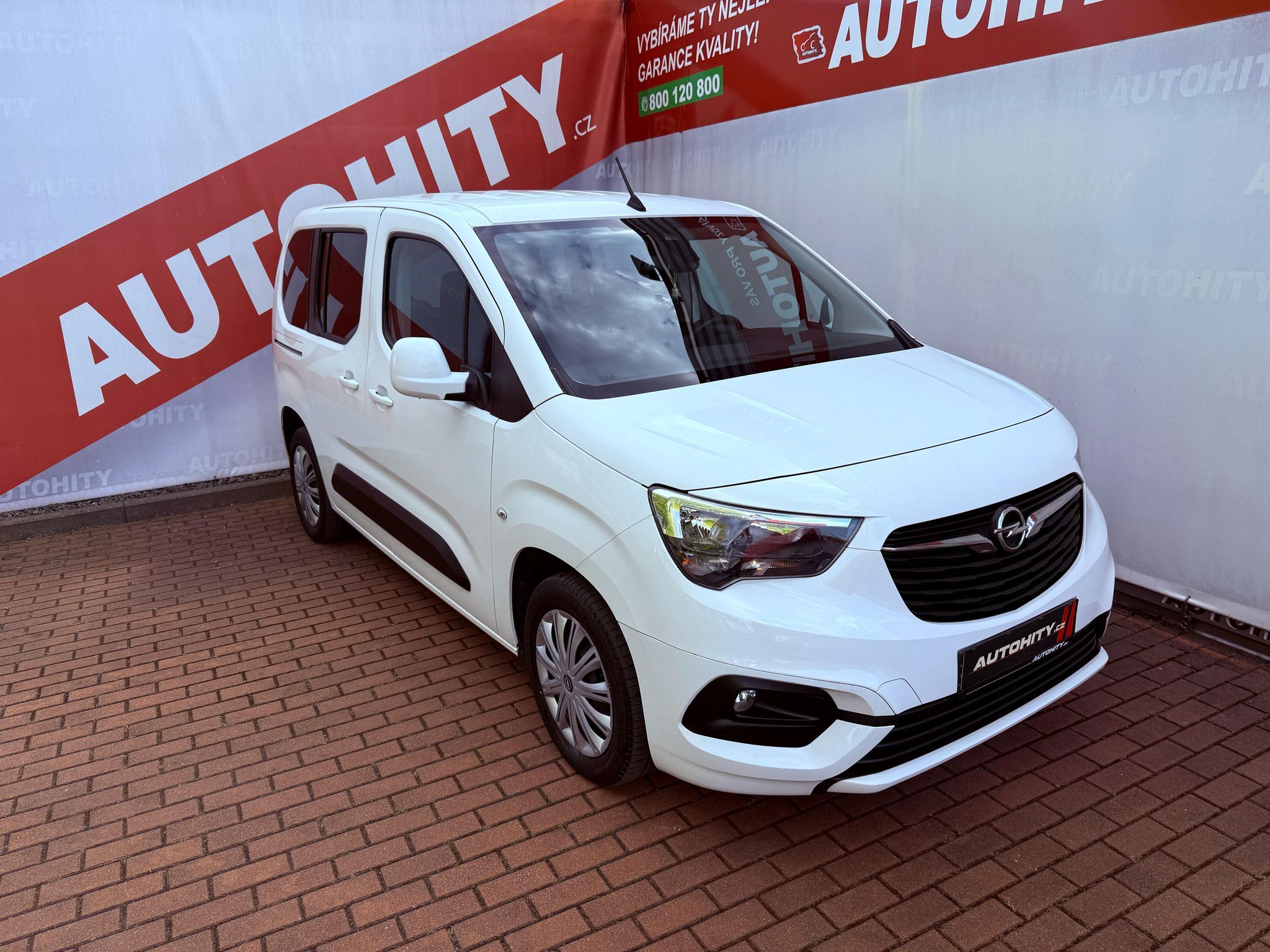 Opel Combo, 1.5 CDTi Enjoy, ČR, 1.Maj - fotka 3