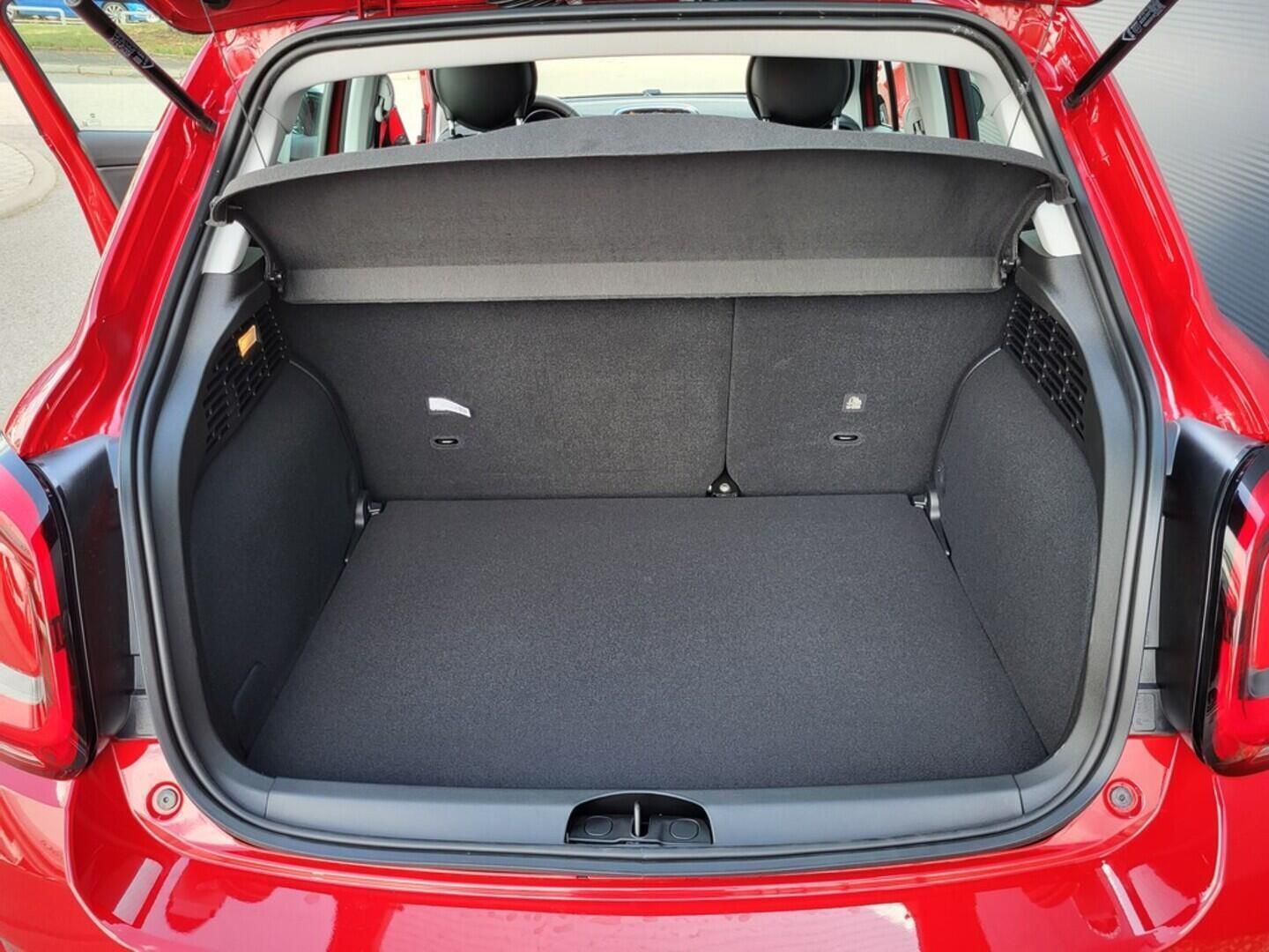 Fiat 500X, 1.3 MultiJet 95k 70 kW - fotka 6