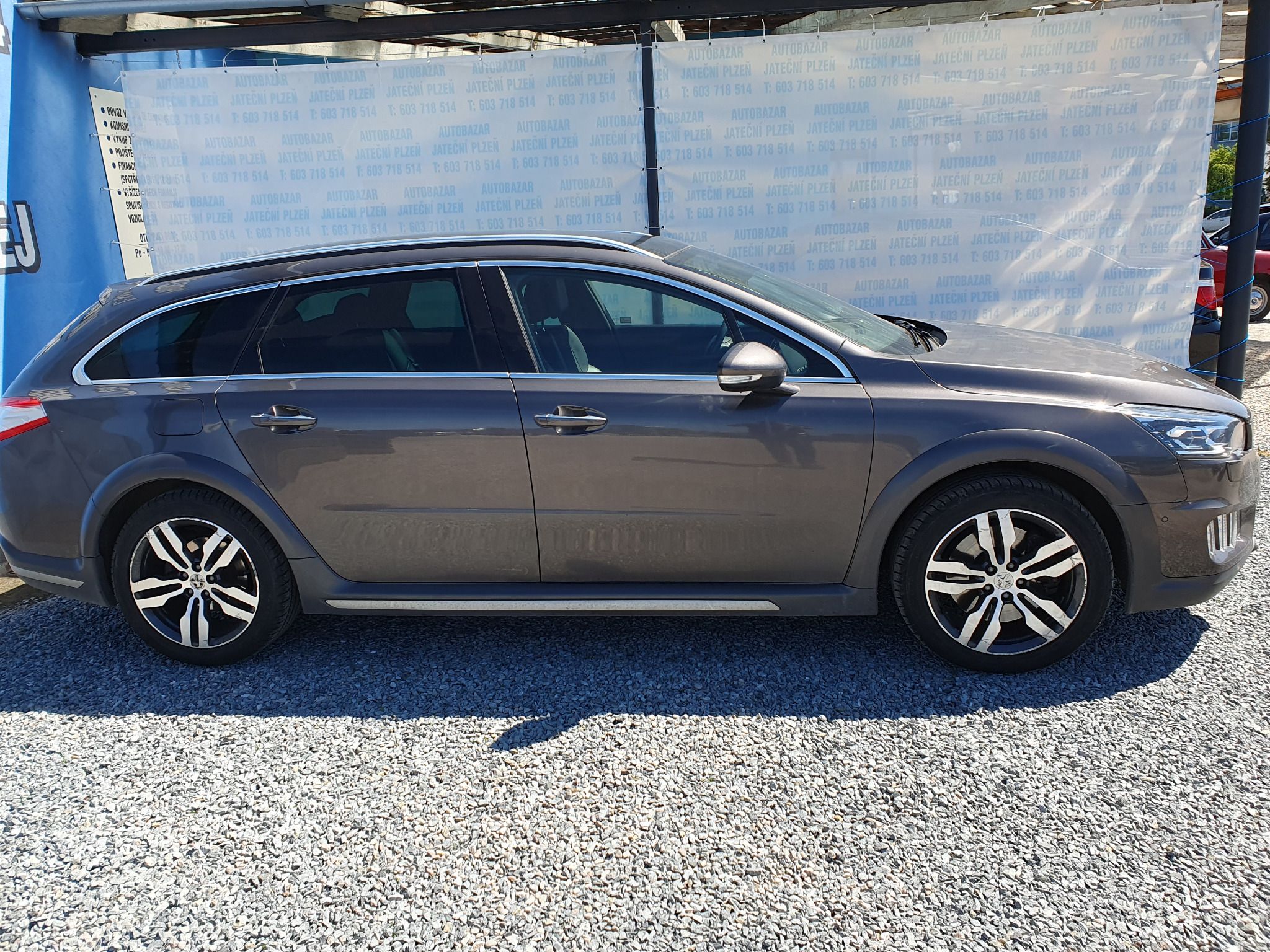 Peugeot 508, 2.0 HDI 133 KW RXH ČR - fotka 4