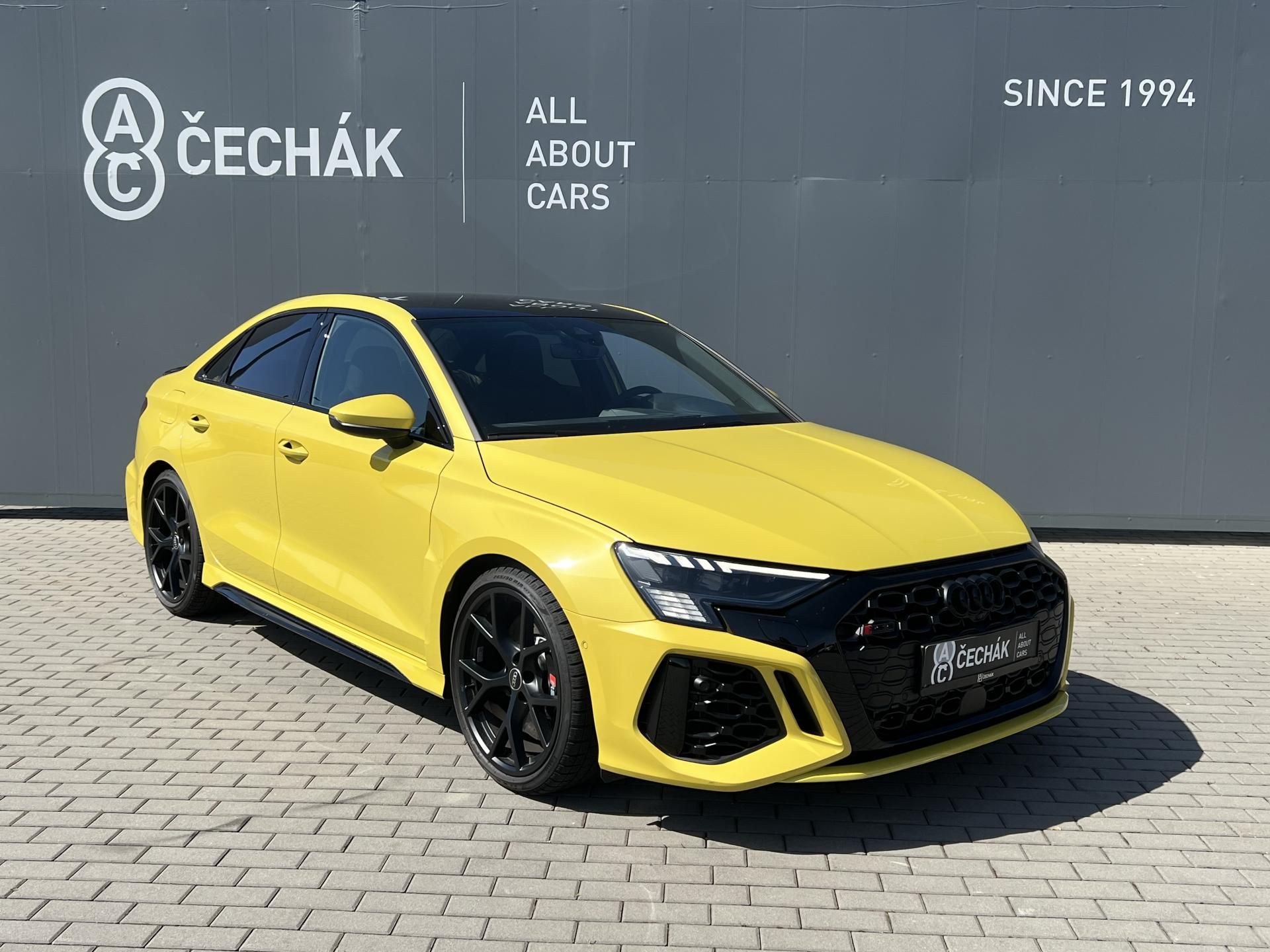 Audi RS3 - fotka 3