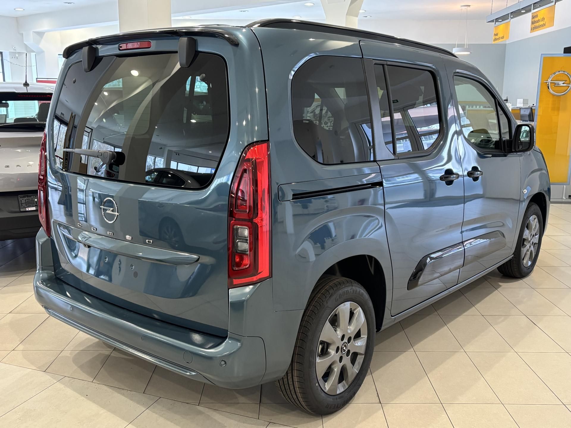 Opel Combo, Elegance Plus L1H1 1.5 CDTI - fotka 6