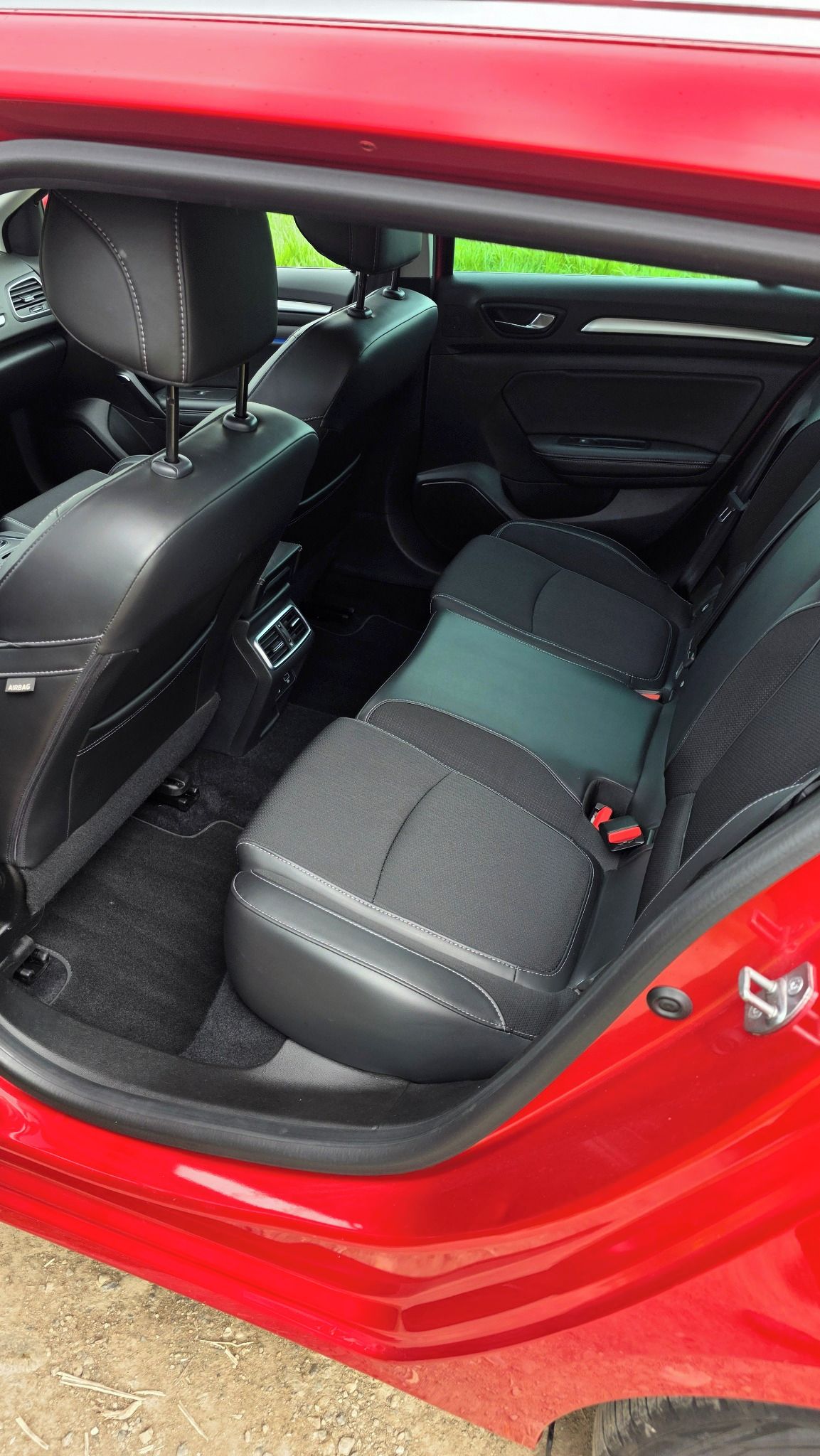 Renault Mégane, Techno TCe 140 EDC - fotka 6
