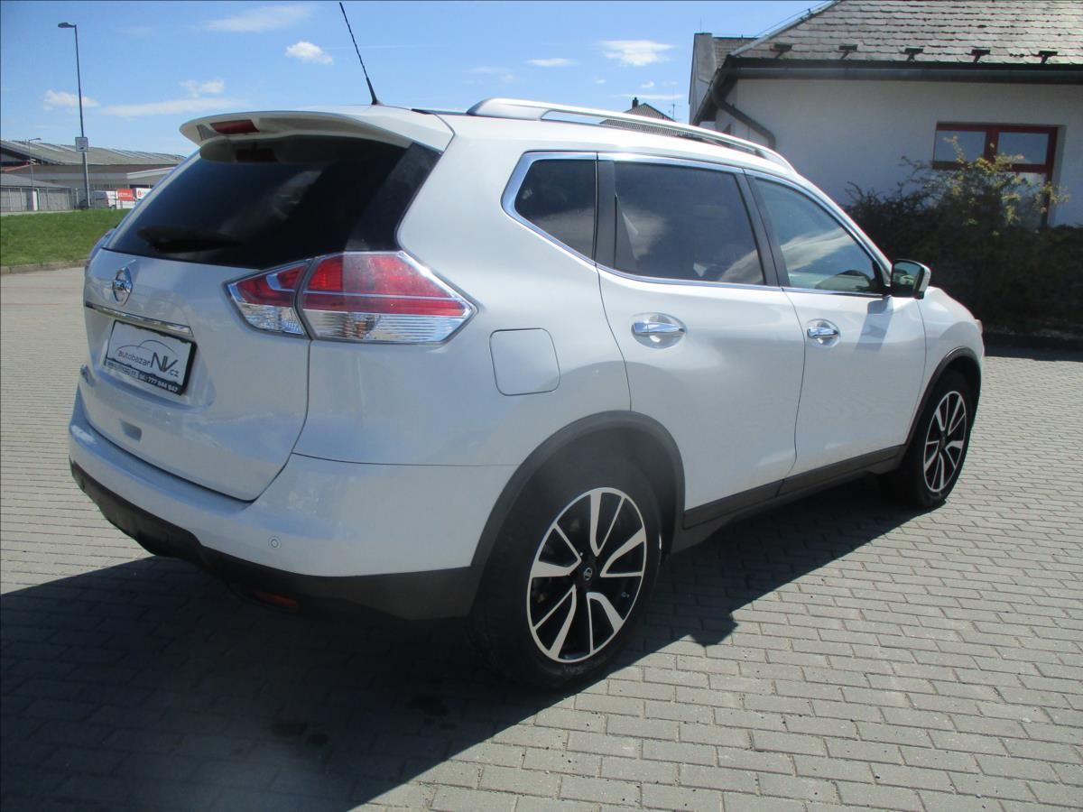 Nissan X-Trail, 1,6 dCi 130 Tekna Automat Pano - fotka 4