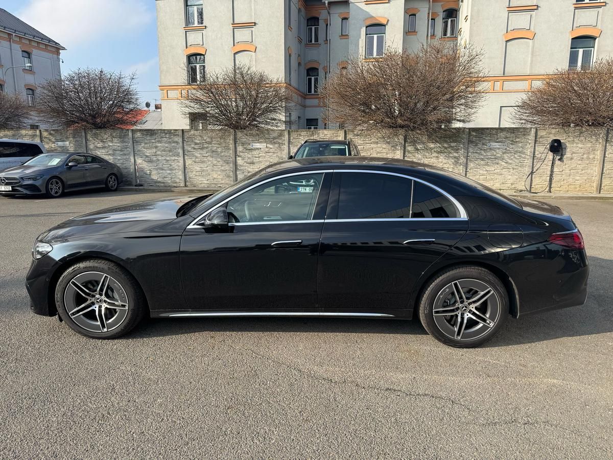 Mercedes-Benz Třídy E, E 400 e 4MATIC PHEV demo - fotka 4