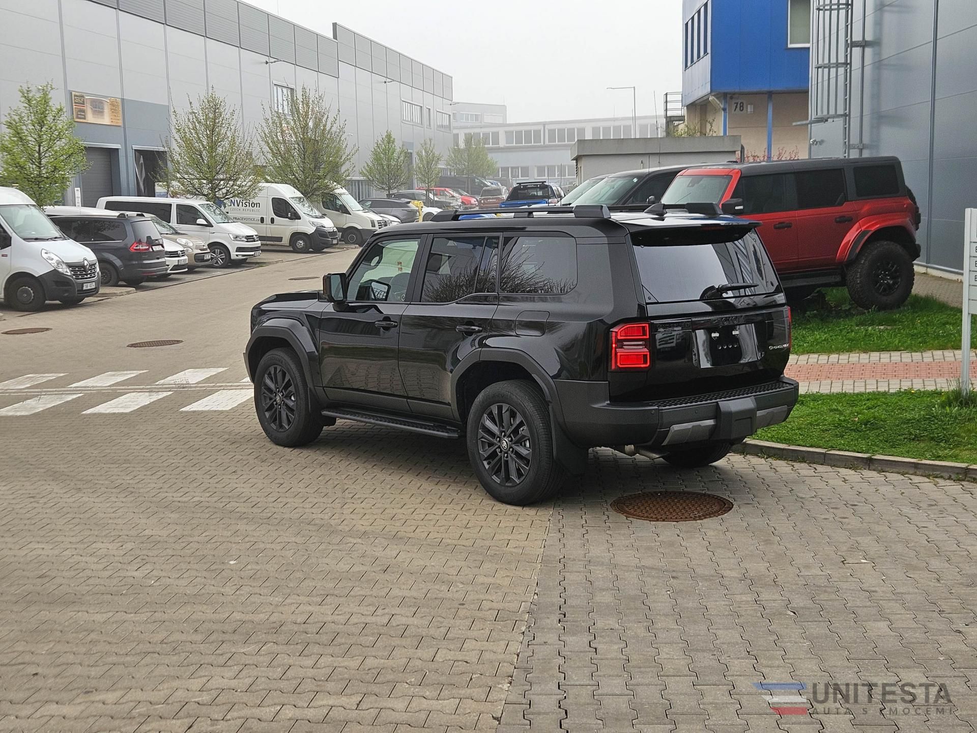 Toyota Land Cruiser, 2025 Land Criuser Premium - fotka 5