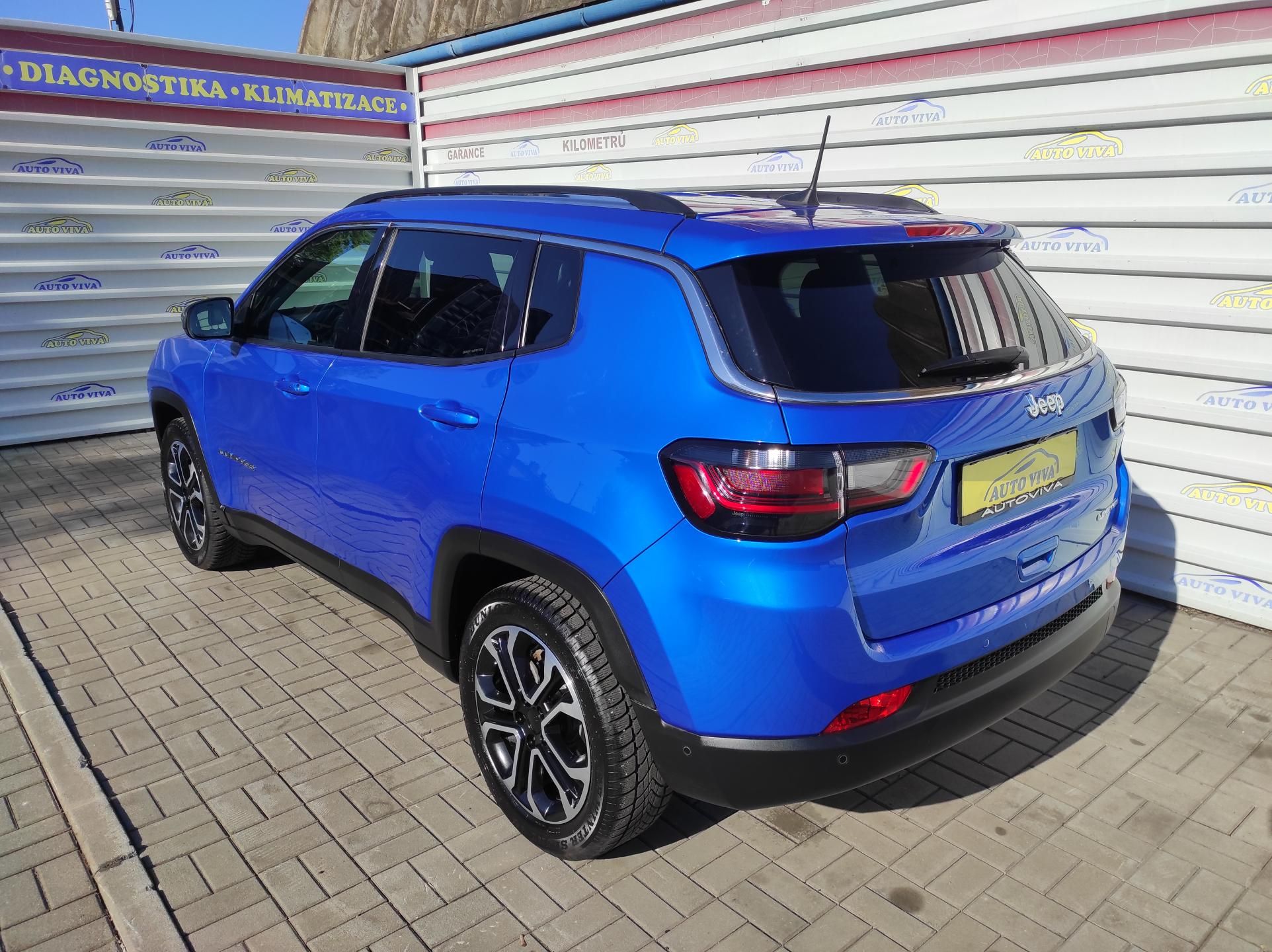 Jeep Compass, 1,3GSE DDCT AT, LIMITED, ČR - fotka 4