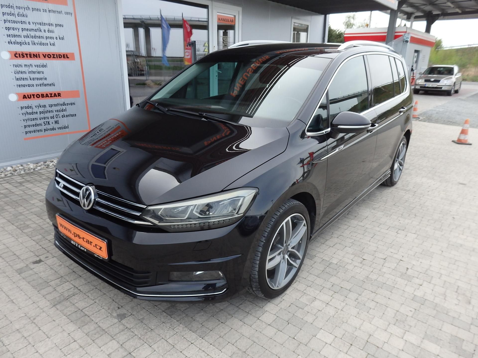 Volkswagen Touran, 2,0 TDI 140kW HIGHLINE,DSG LED - fotka 2