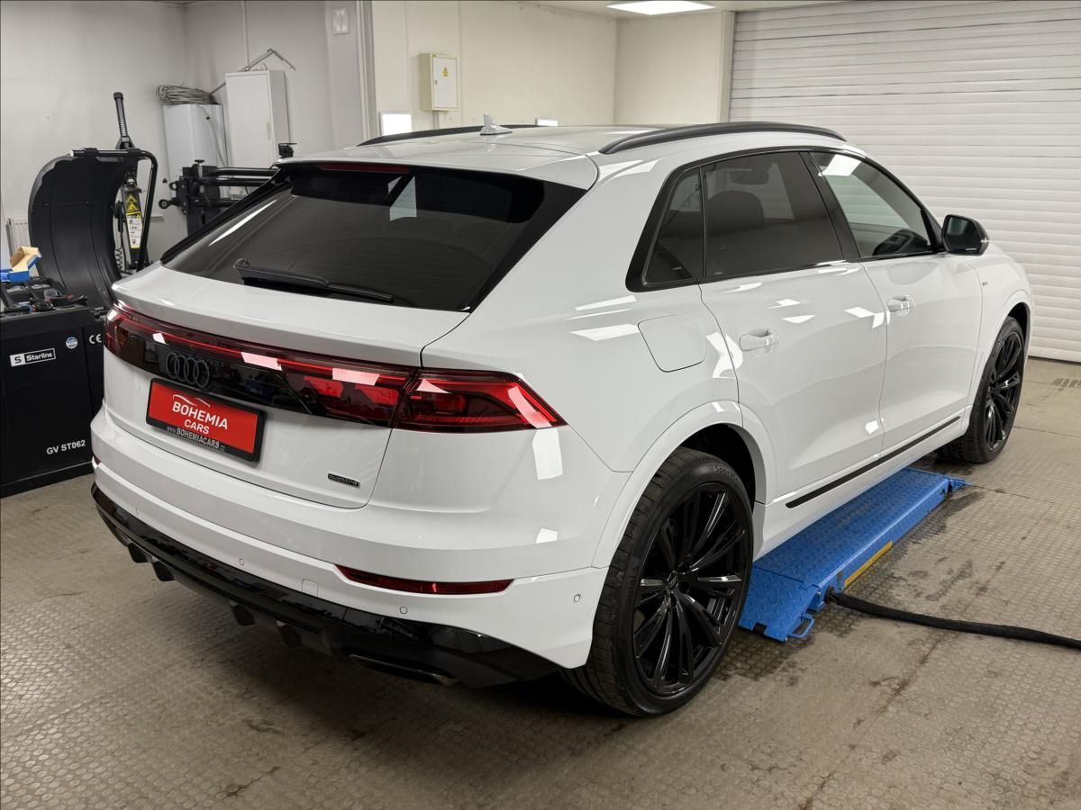 Audi Q8, 50 TDI S-LINE 1 MAJ ČR DPH - fotka 6