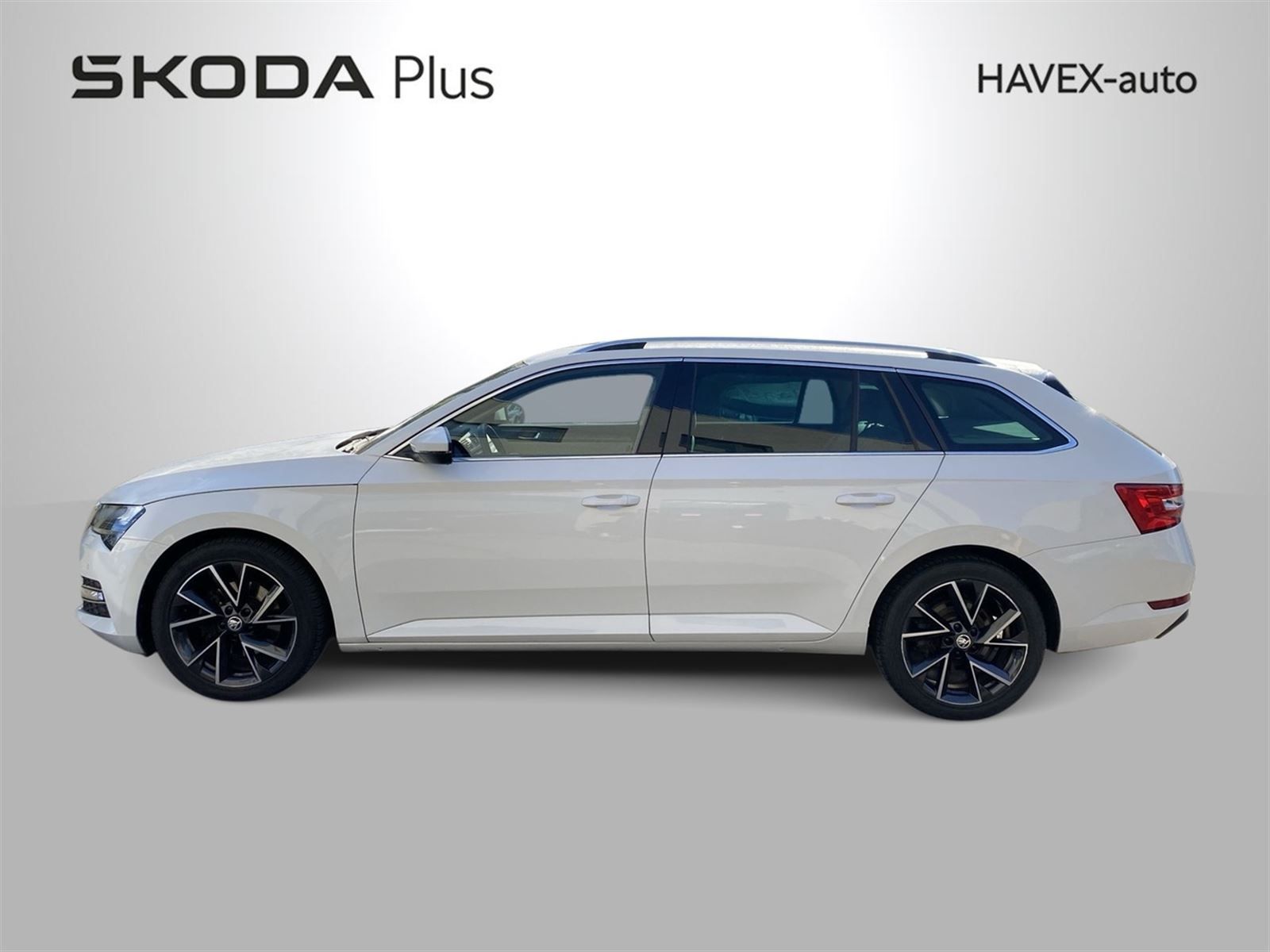 Škoda Superb, Combi 2.0 TDI Style - fotka 3