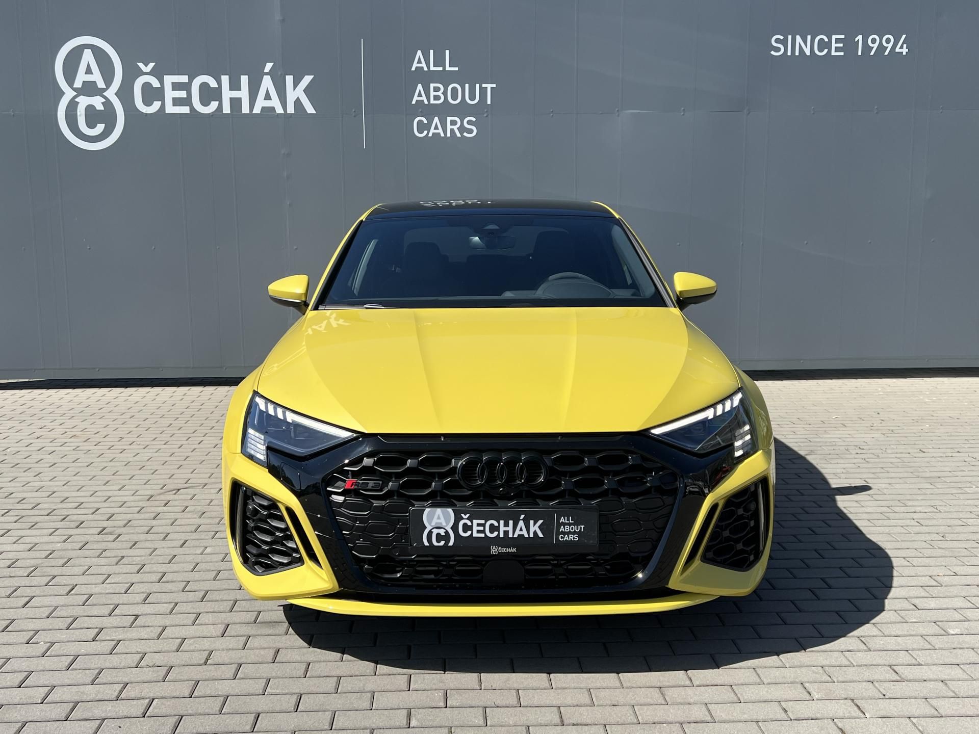 Audi RS3 - fotka 2