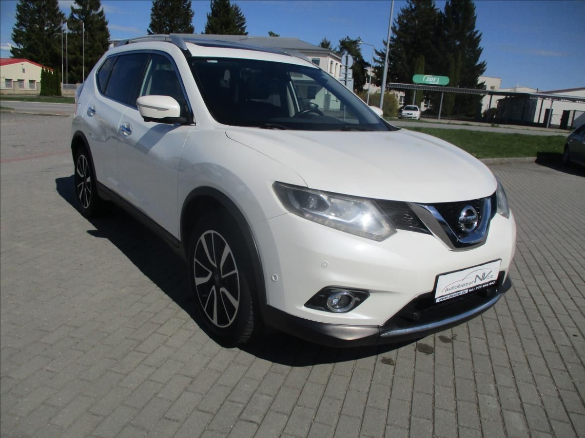 Nissan X-Trail, 1,6 dCi 130 Tekna Automat Pano - fotka 6