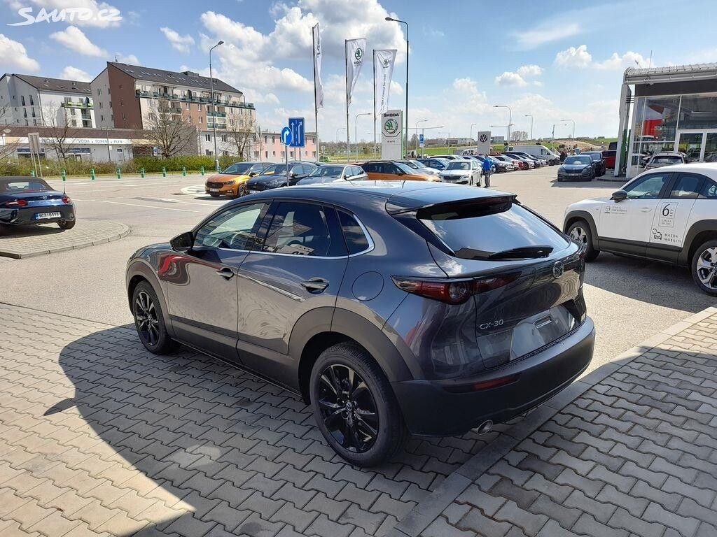 Mazda CX-30, Benzín - fotka 4