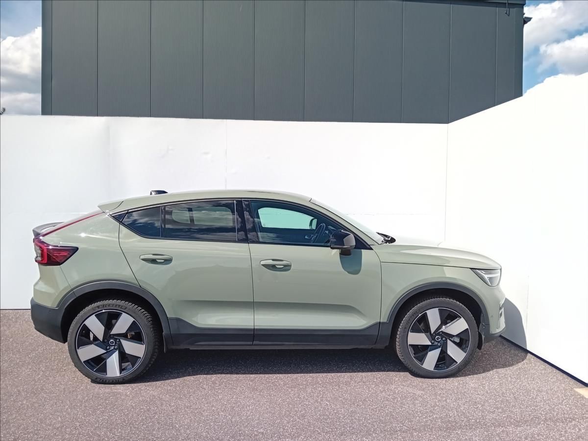 Volvo C40, AWD RECHARGE ULTIMATE - fotka 3