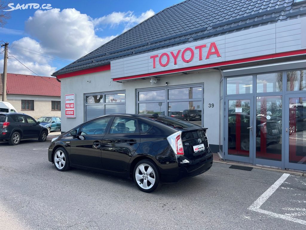 Toyota Prius, fotka 8