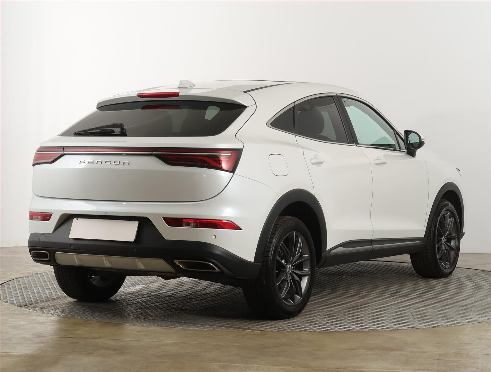 Dongfeng Fengon 5, 1.5 Turbo, Classic +, Automat - fotka 5