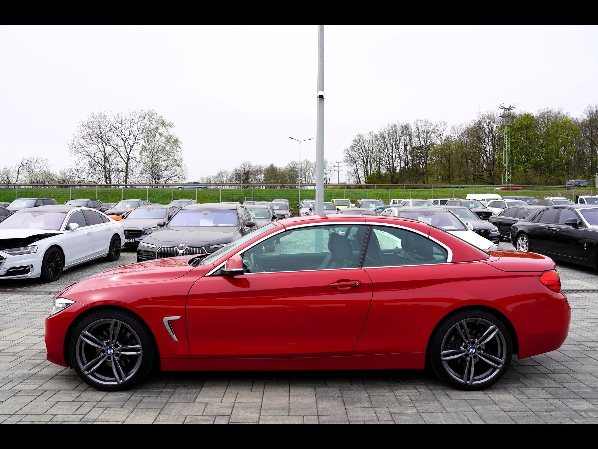 BMW Řada 4, 428i kůže/xenony/245 PS/manuál - fotka 3