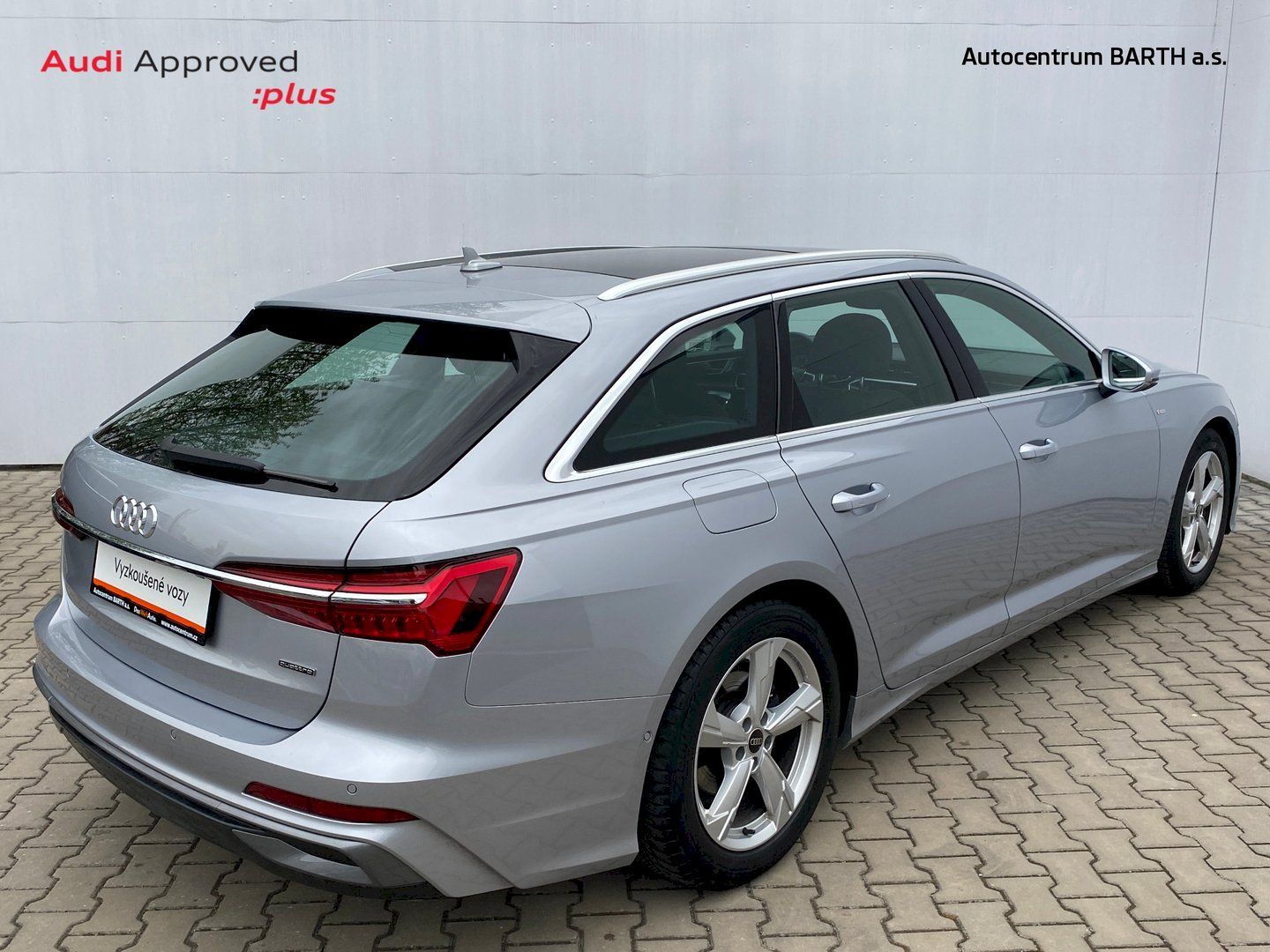 Audi A6 Avant, Sline 2,0TDI 150 kW Quattro 7S - fotka 2