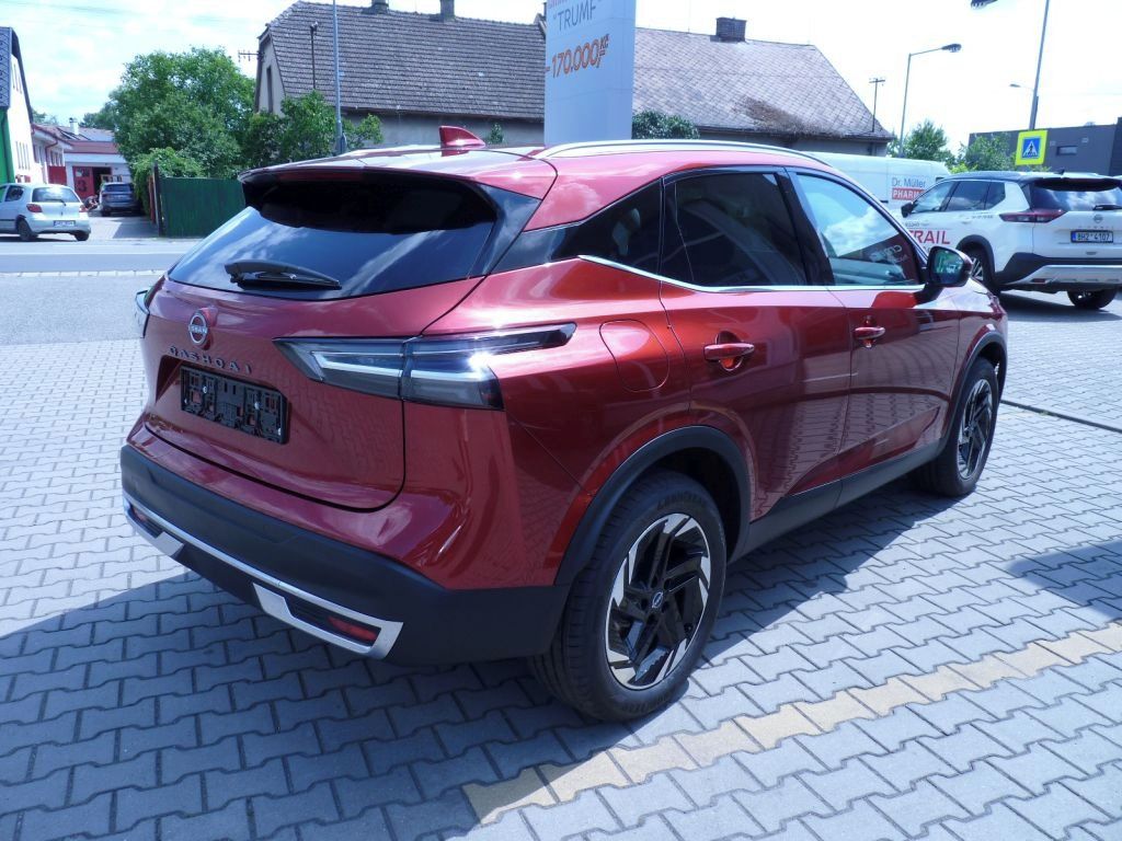 Nissan Qashqai, 1.3DIG-T 158k AT N-Connecta - fotka 4