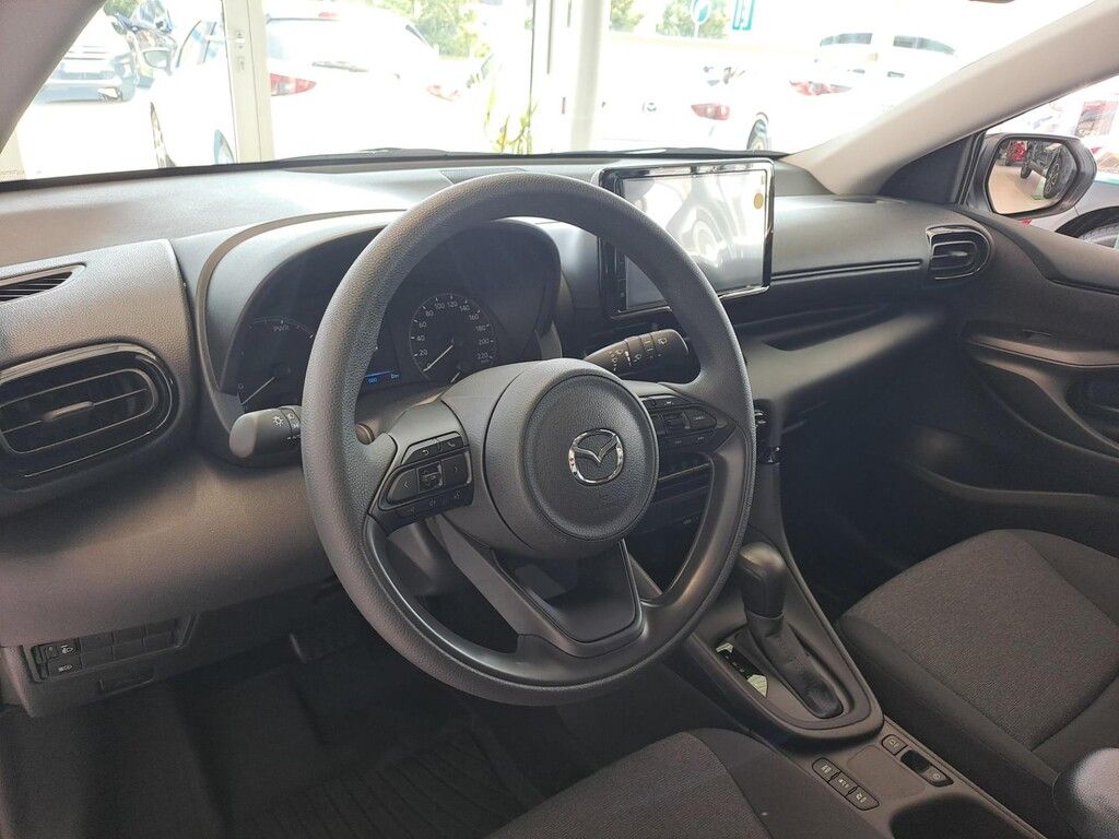Mazda 2, 1,5 Hybrid 68kW - fotka 6