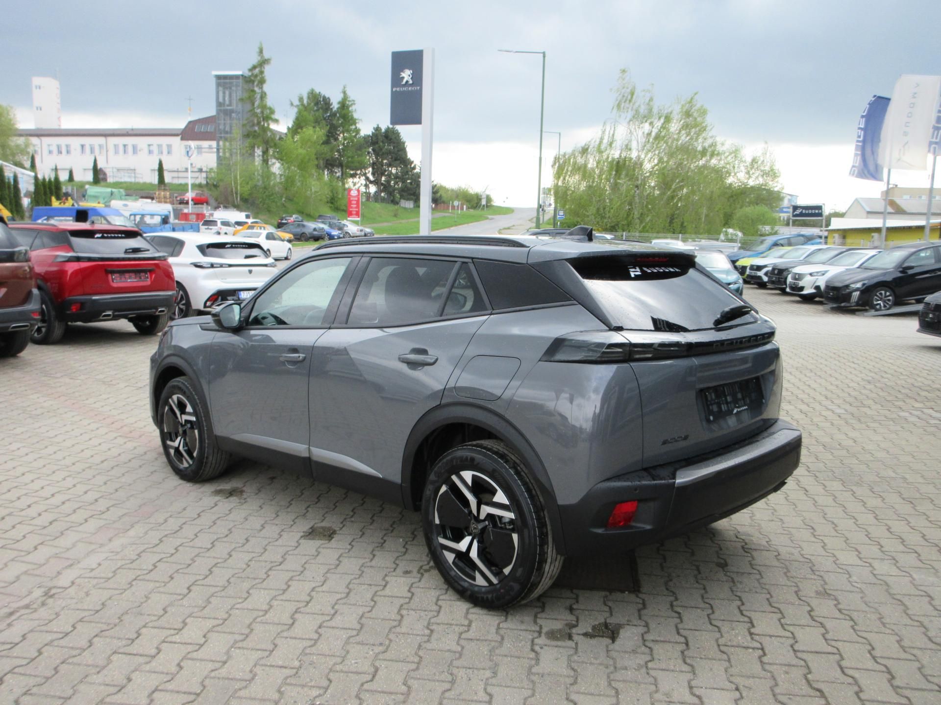 Peugeot 2008, ALLURE PureTech 100 S&S MAN6 - fotka 6