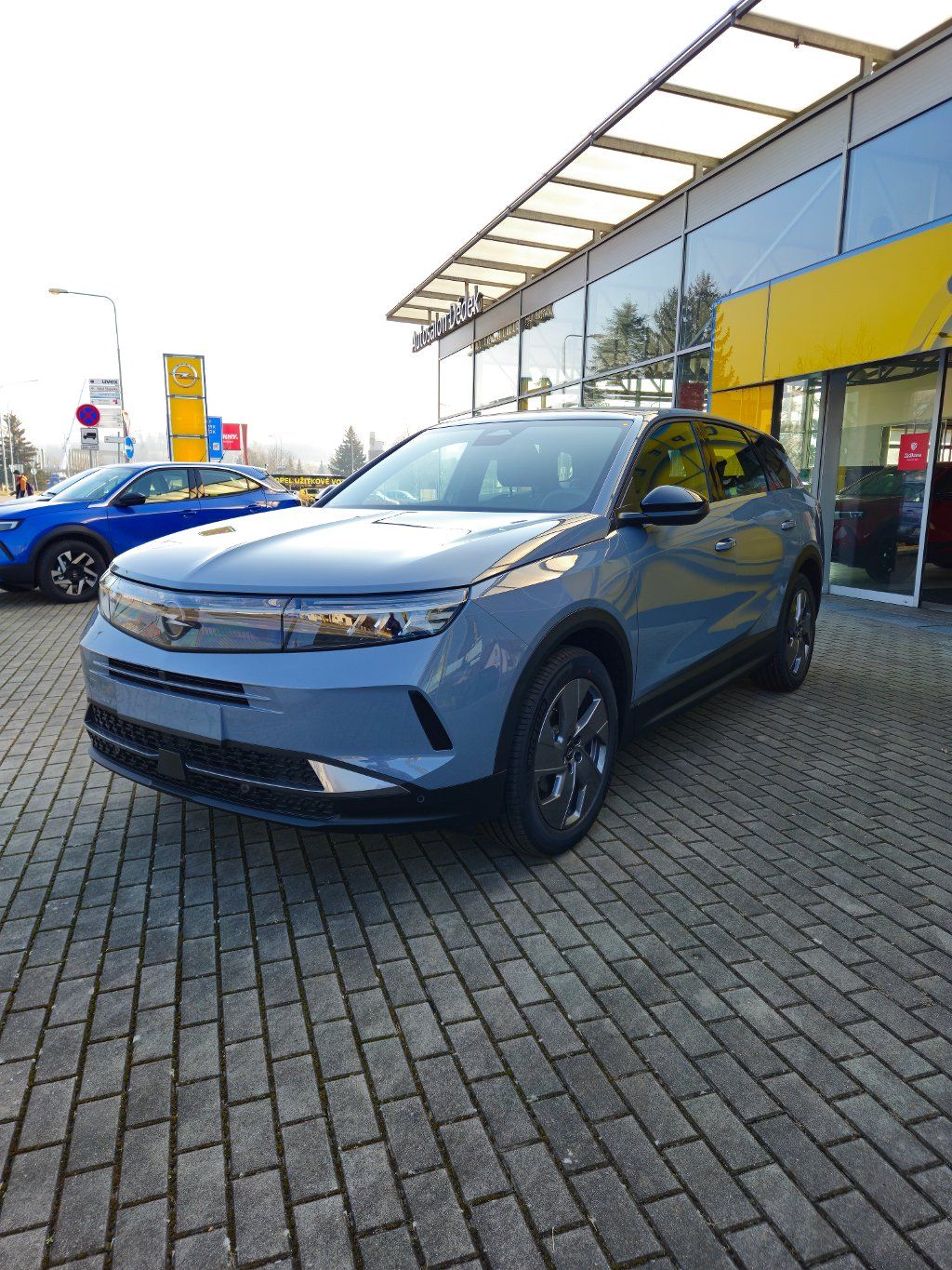 Opel Grandland, EDITION HYBRID 1.2 - fotka 4