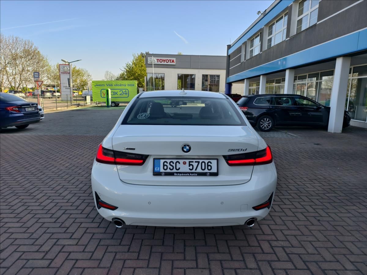 BMW Řada 3, 2,0 320d xDrive AT - fotka 5