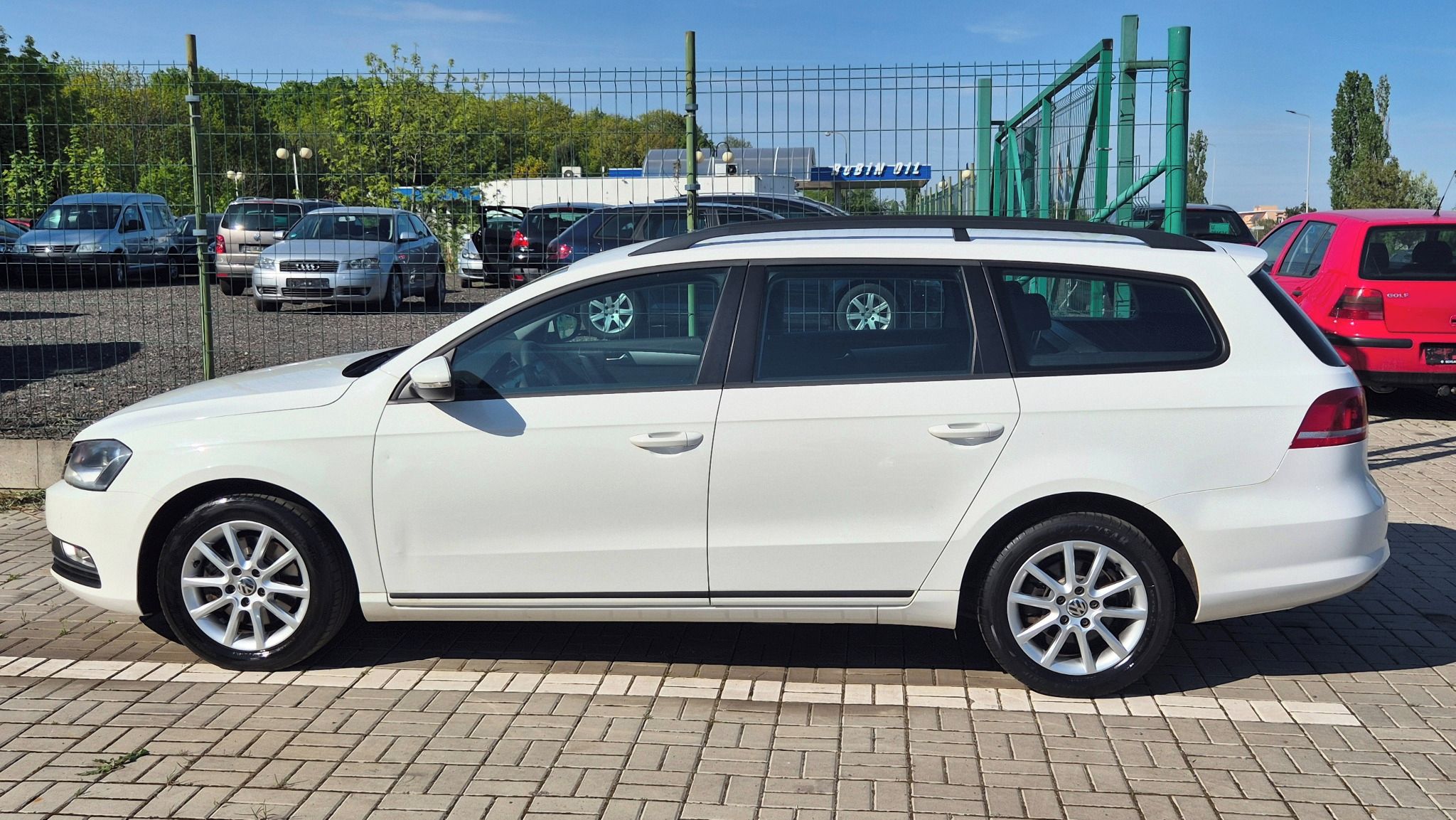 Volkswagen Passat, 2.0 TDI - fotka 4