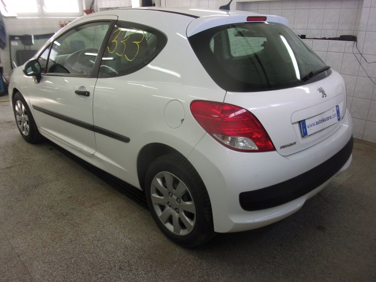 Peugeot 207 - fotka 4
