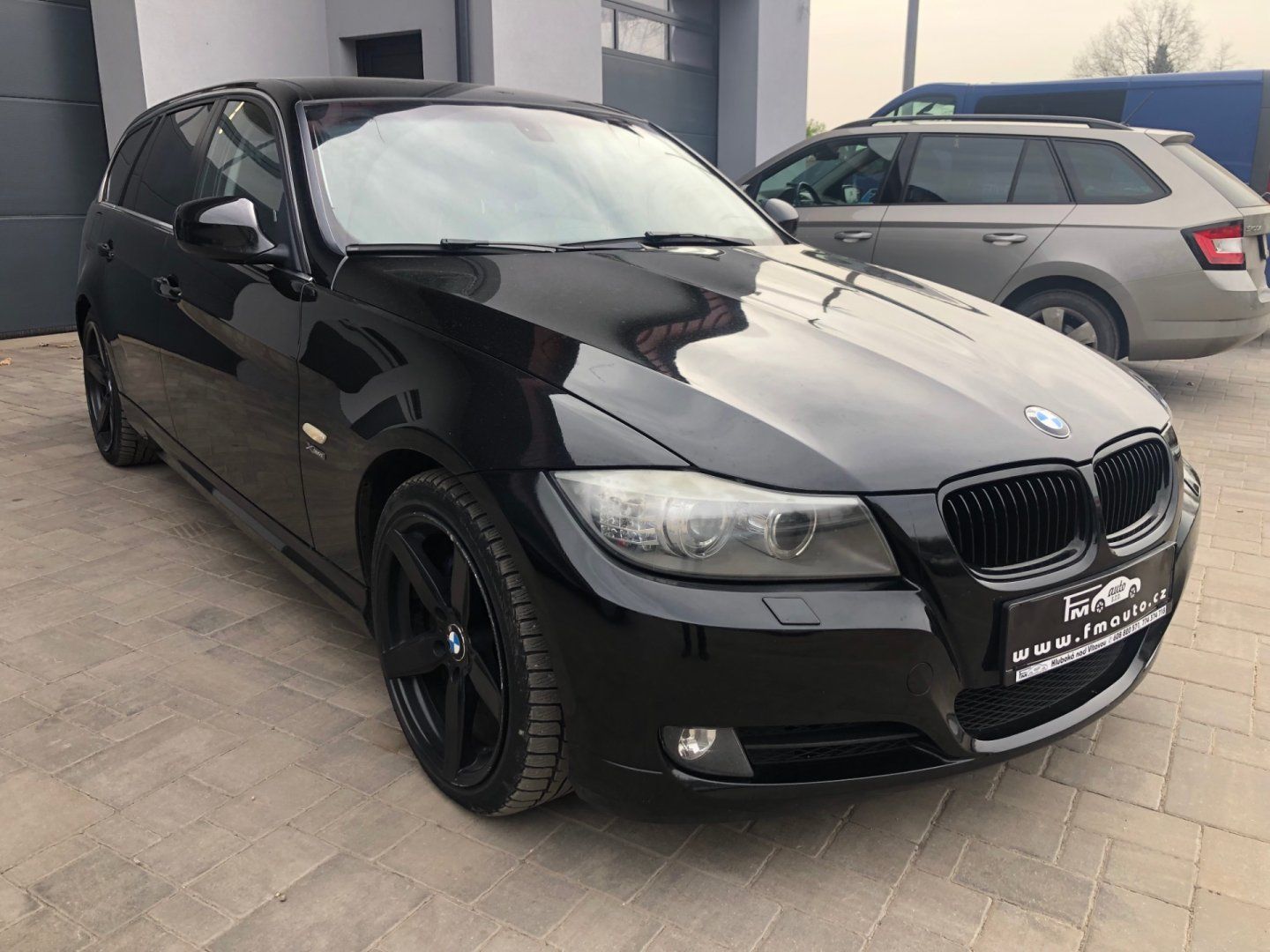 BMW Řada 3, 330 xDrive 180 kW, automat - fotka 4